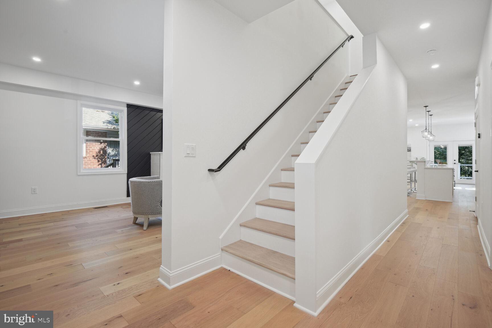 GARRETT PARK - Residential