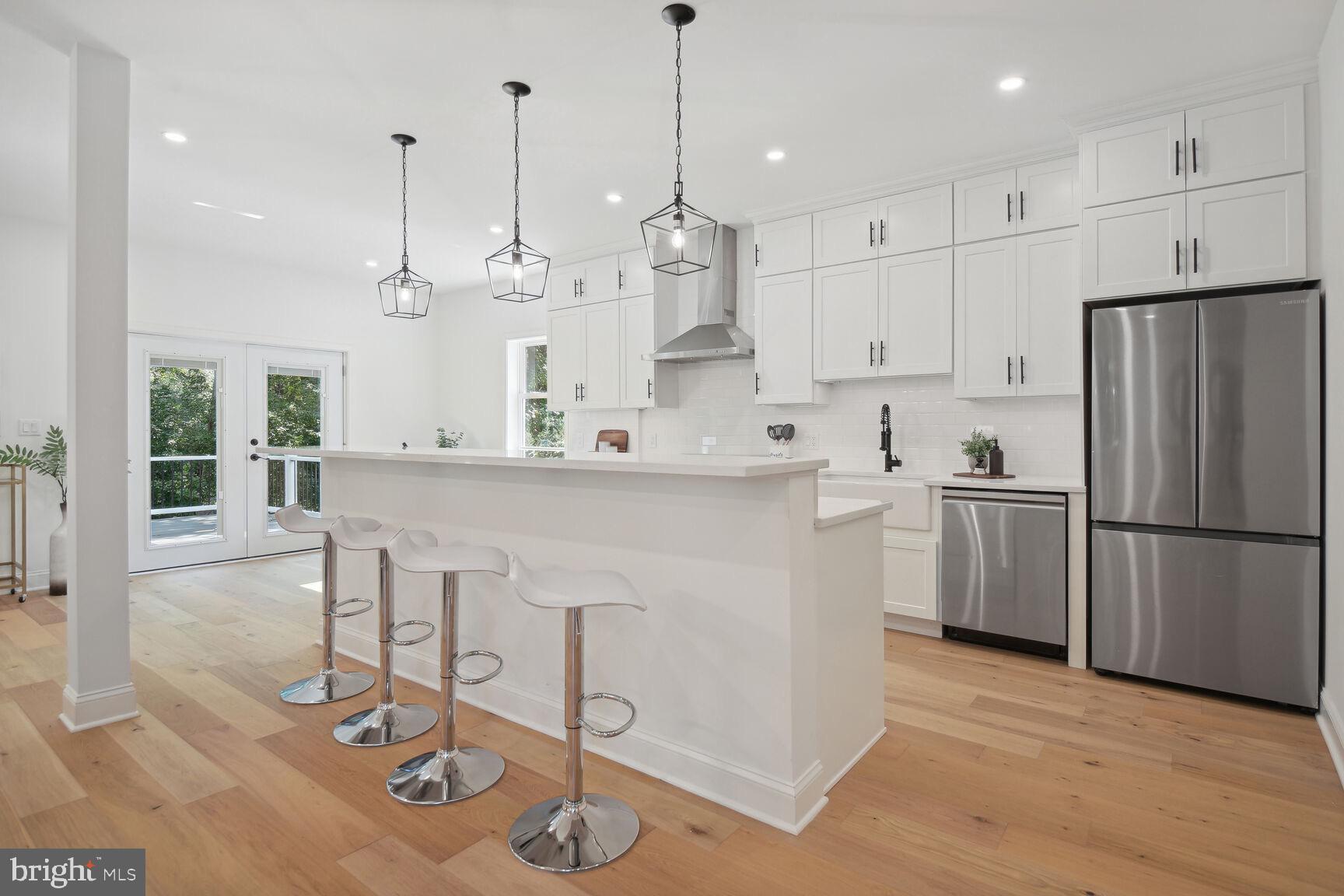 GARRETT PARK - Residential