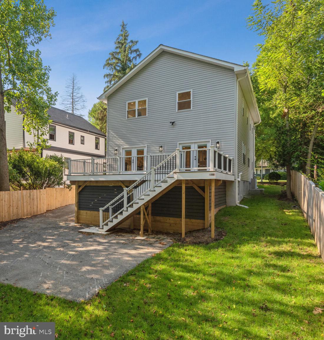 GARRETT PARK - Residential