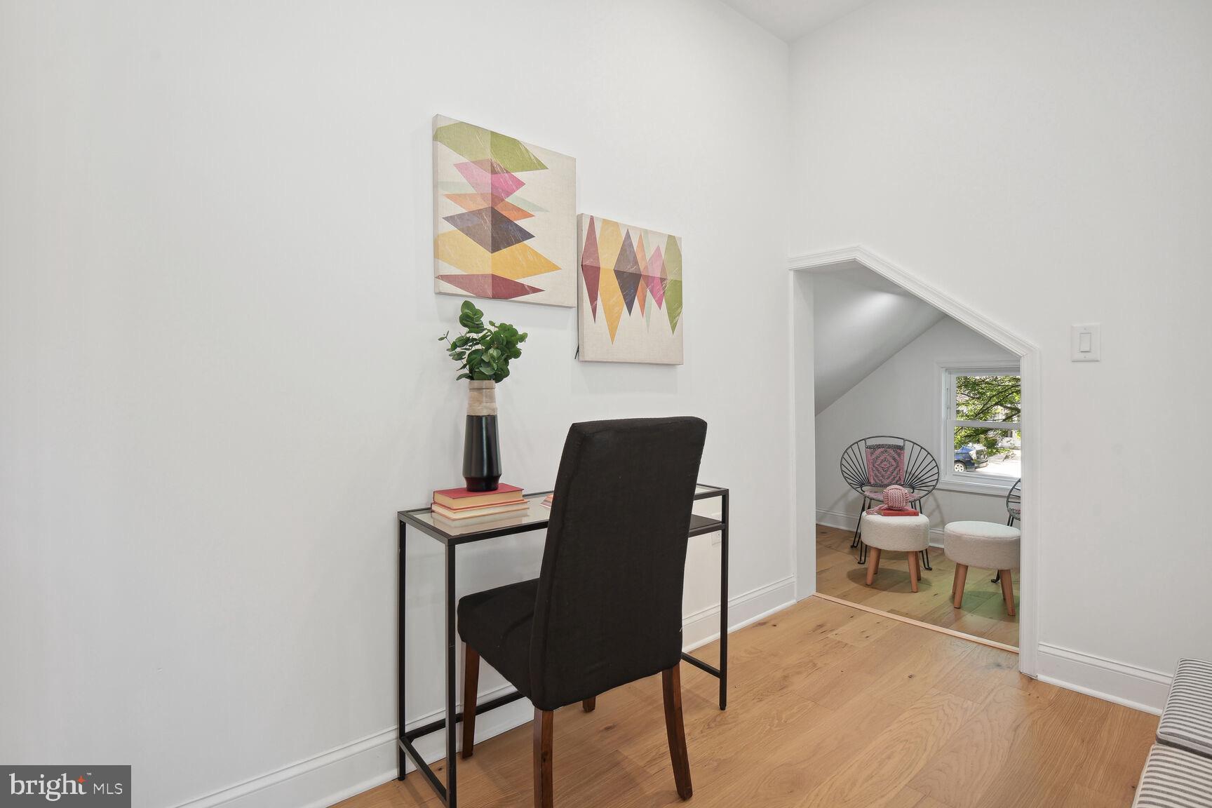 GARRETT PARK - Residential