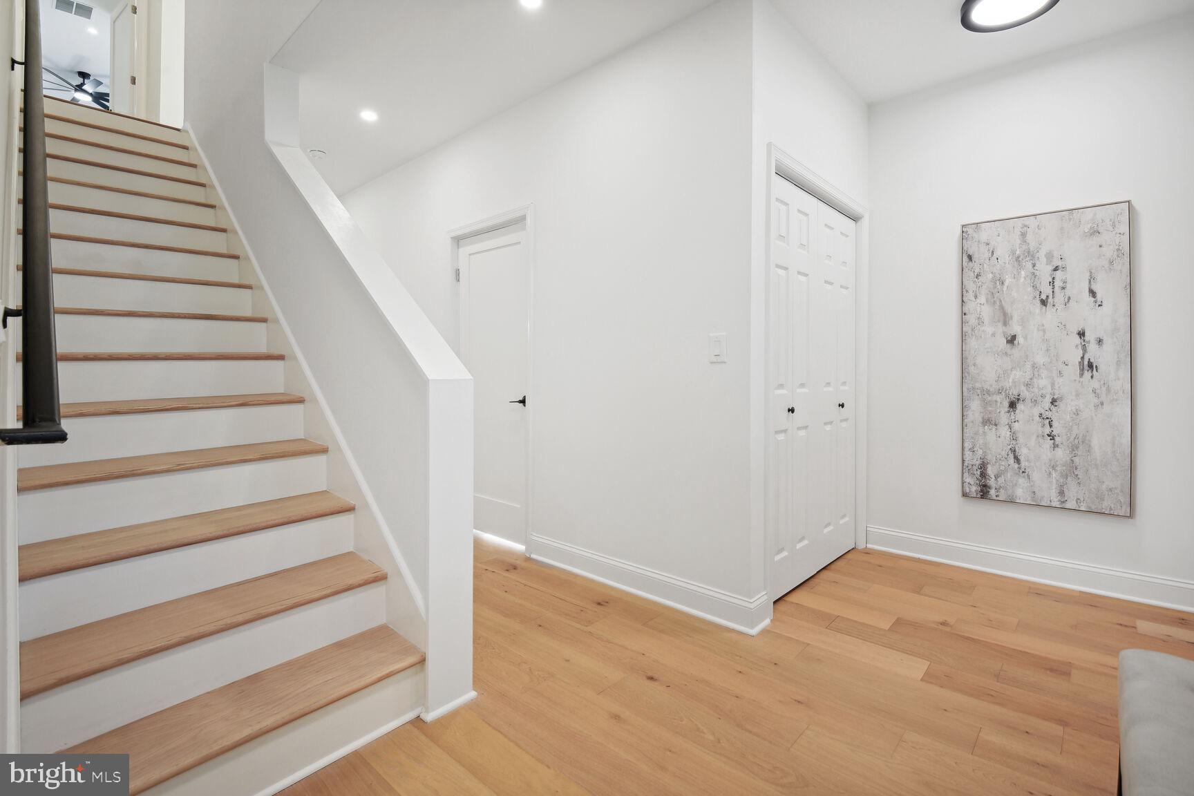 GARRETT PARK - Residential