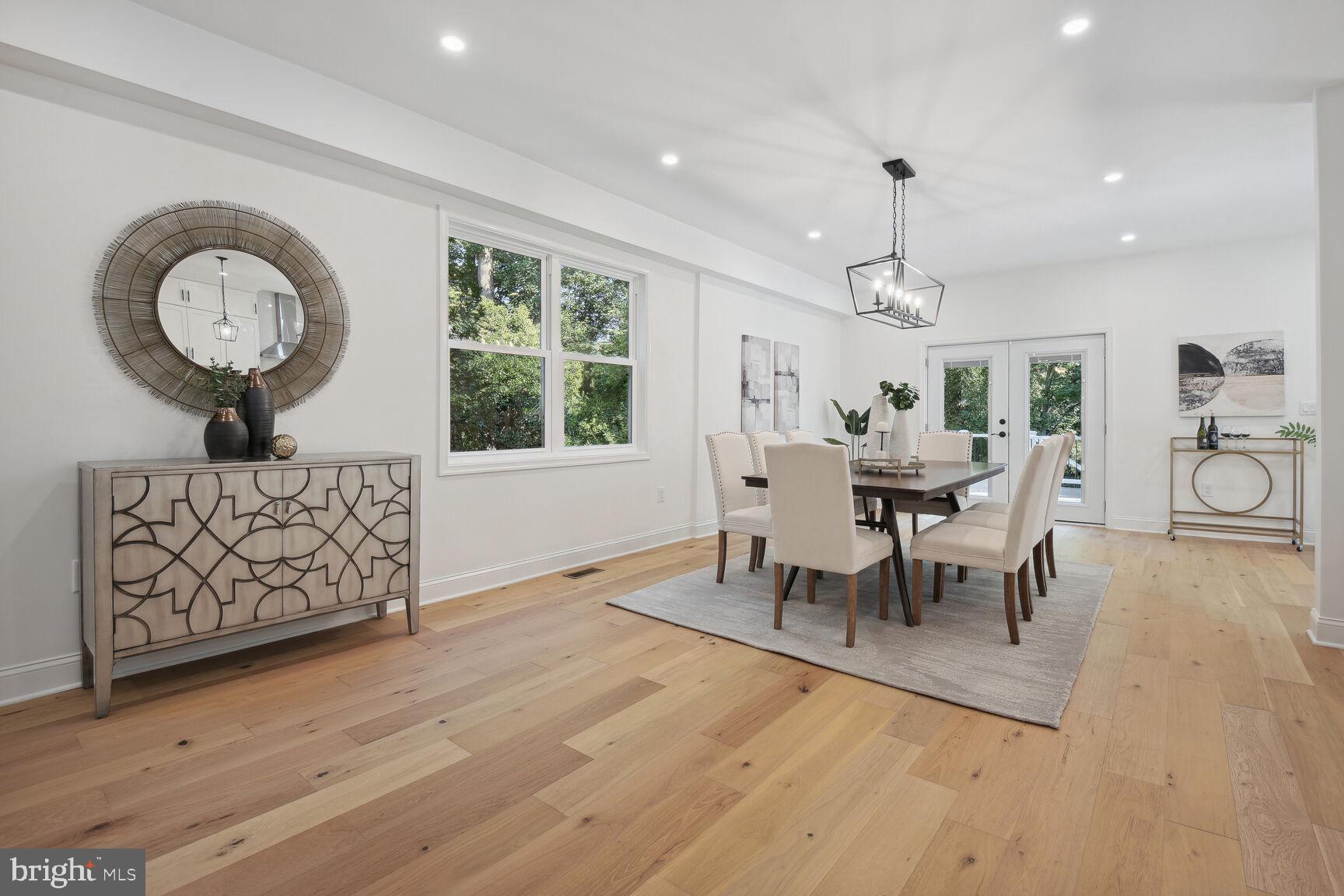 GARRETT PARK - Residential