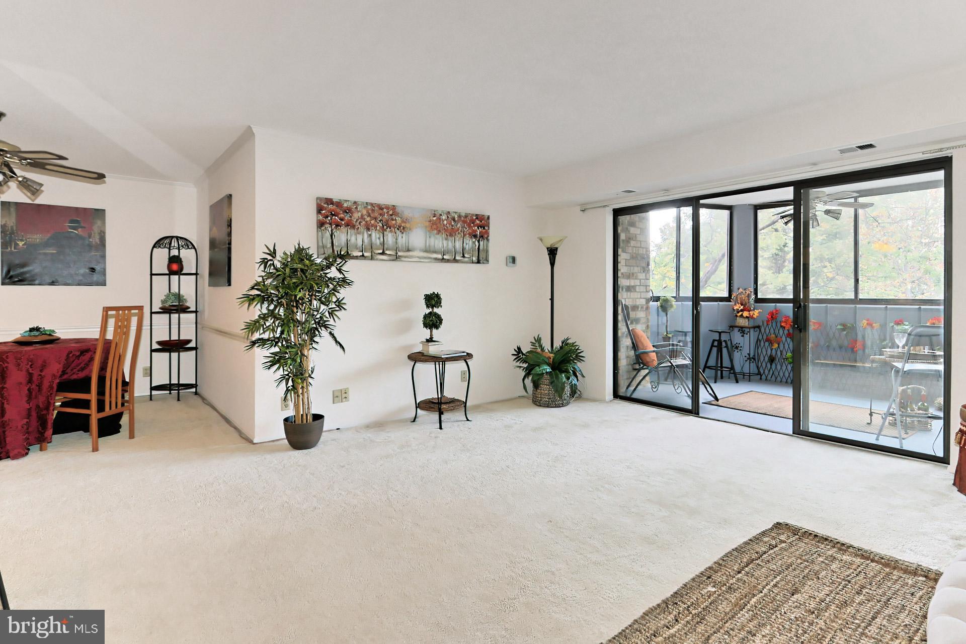 MONTEBELLO - Residential Lease