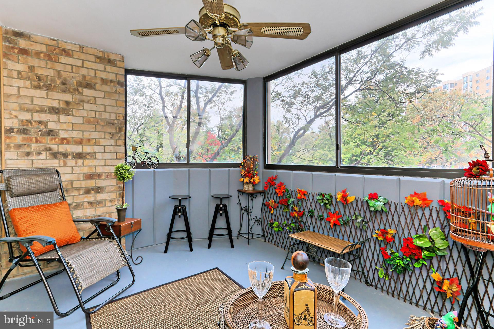 MONTEBELLO - Residential Lease