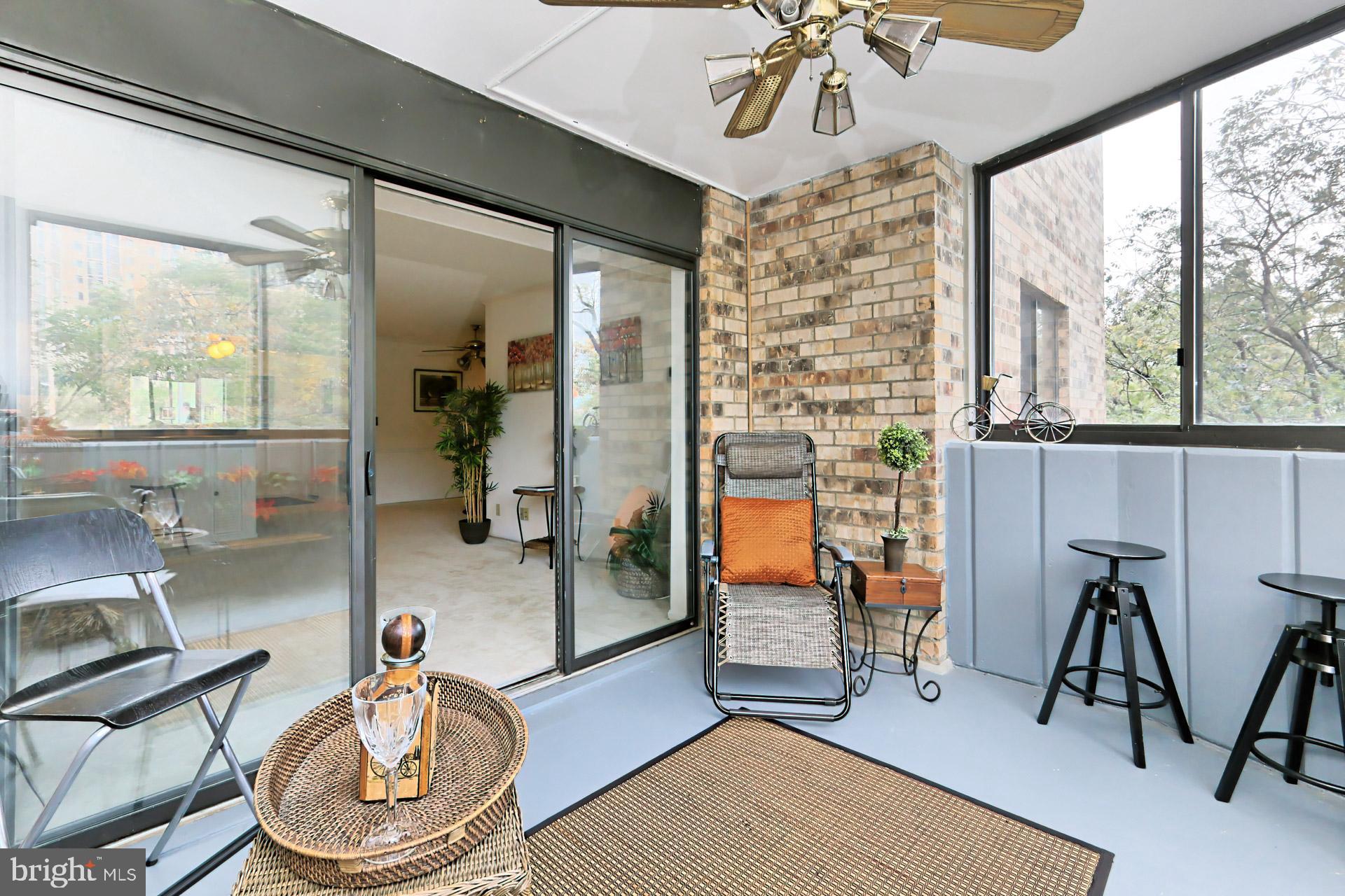 MONTEBELLO - Residential Lease