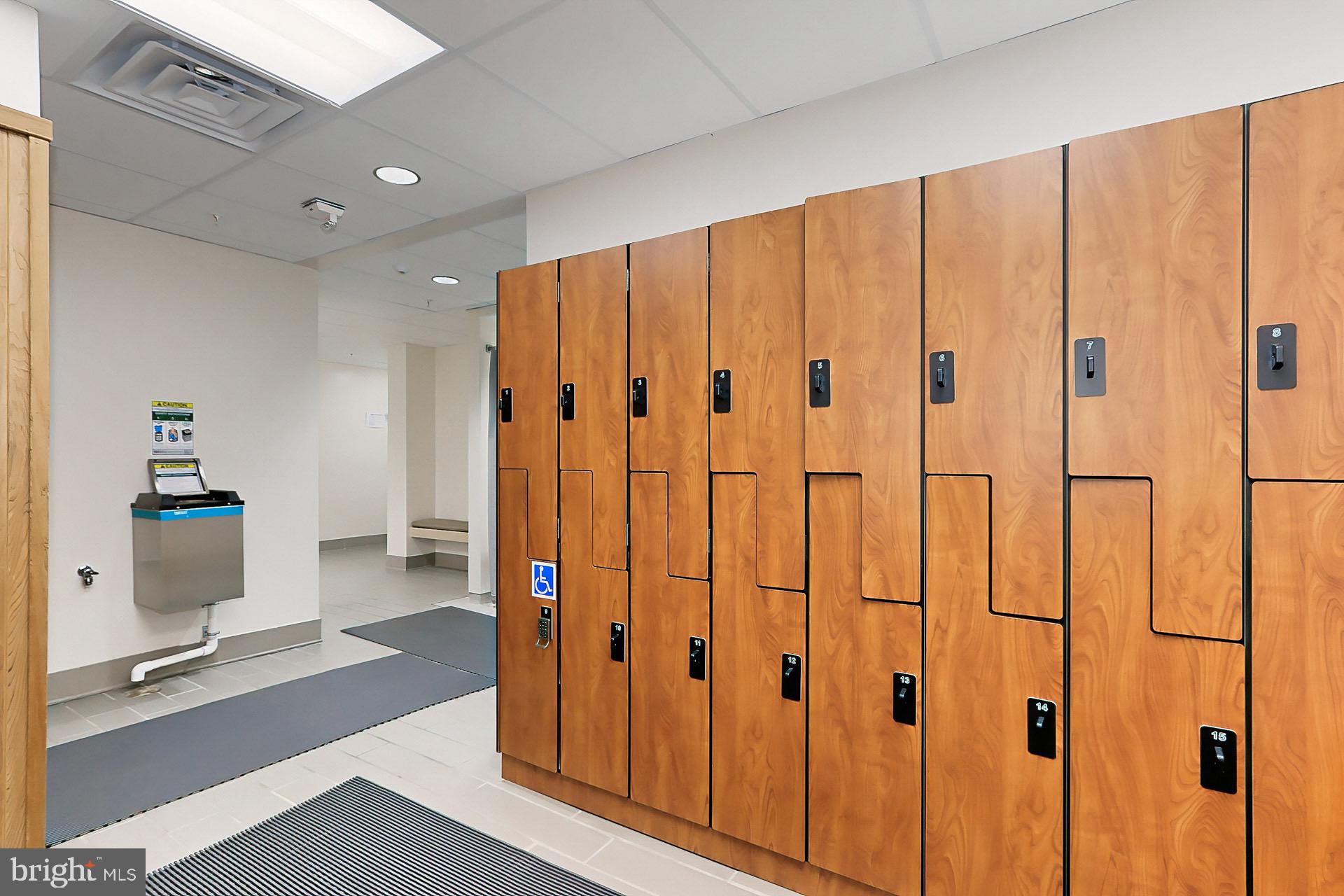 MONTEBELLO - Residential Lease