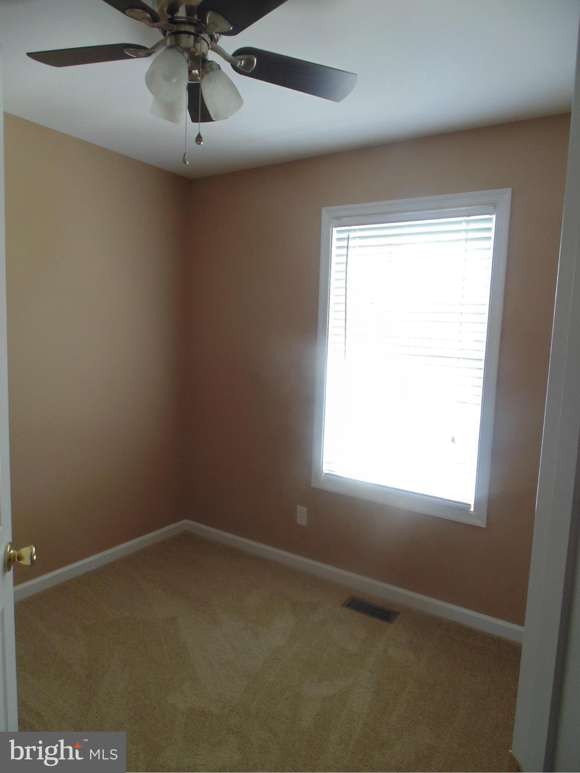 MILLS FARM - Residential Lease