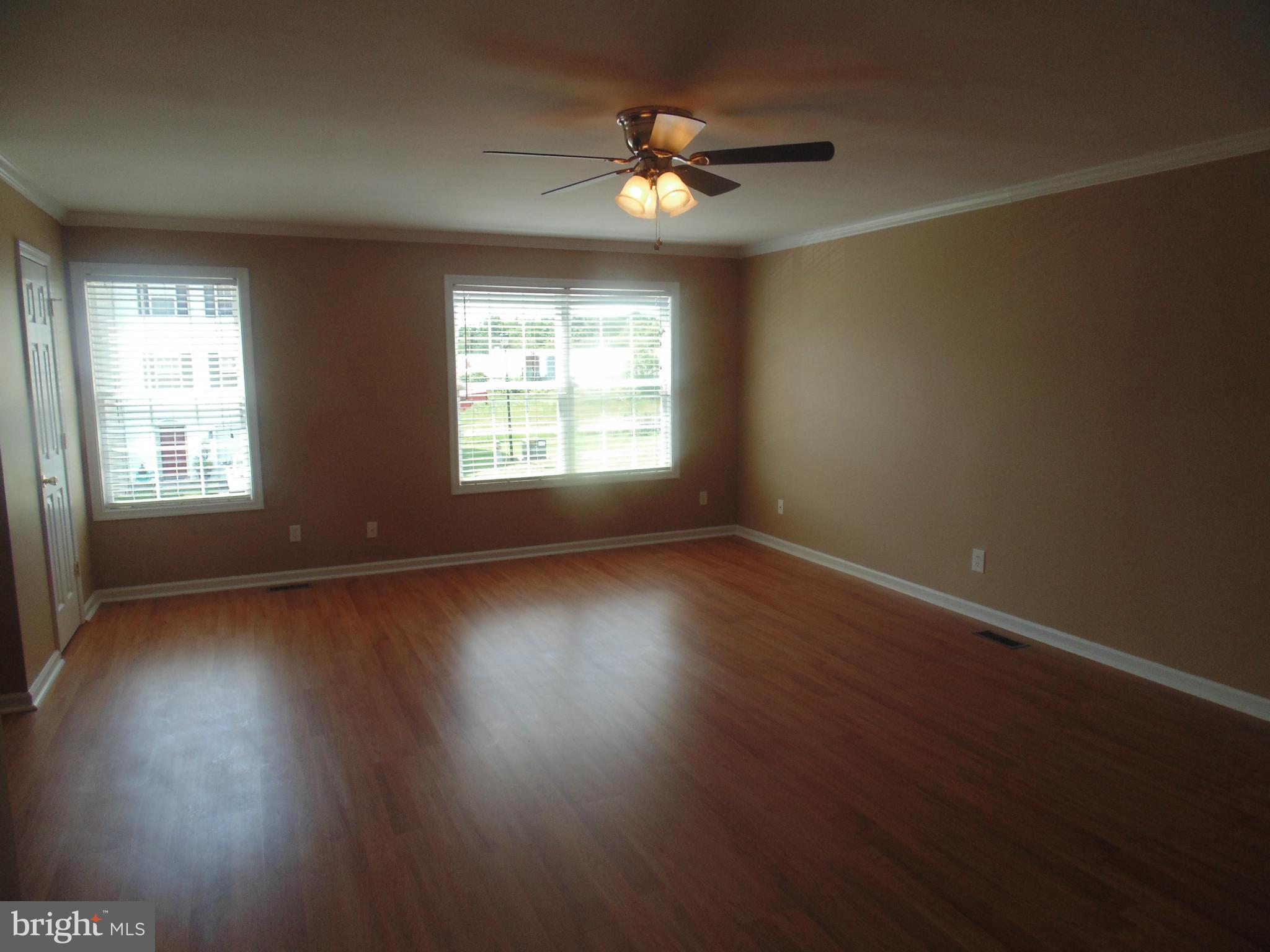 MILLS FARM - Residential Lease