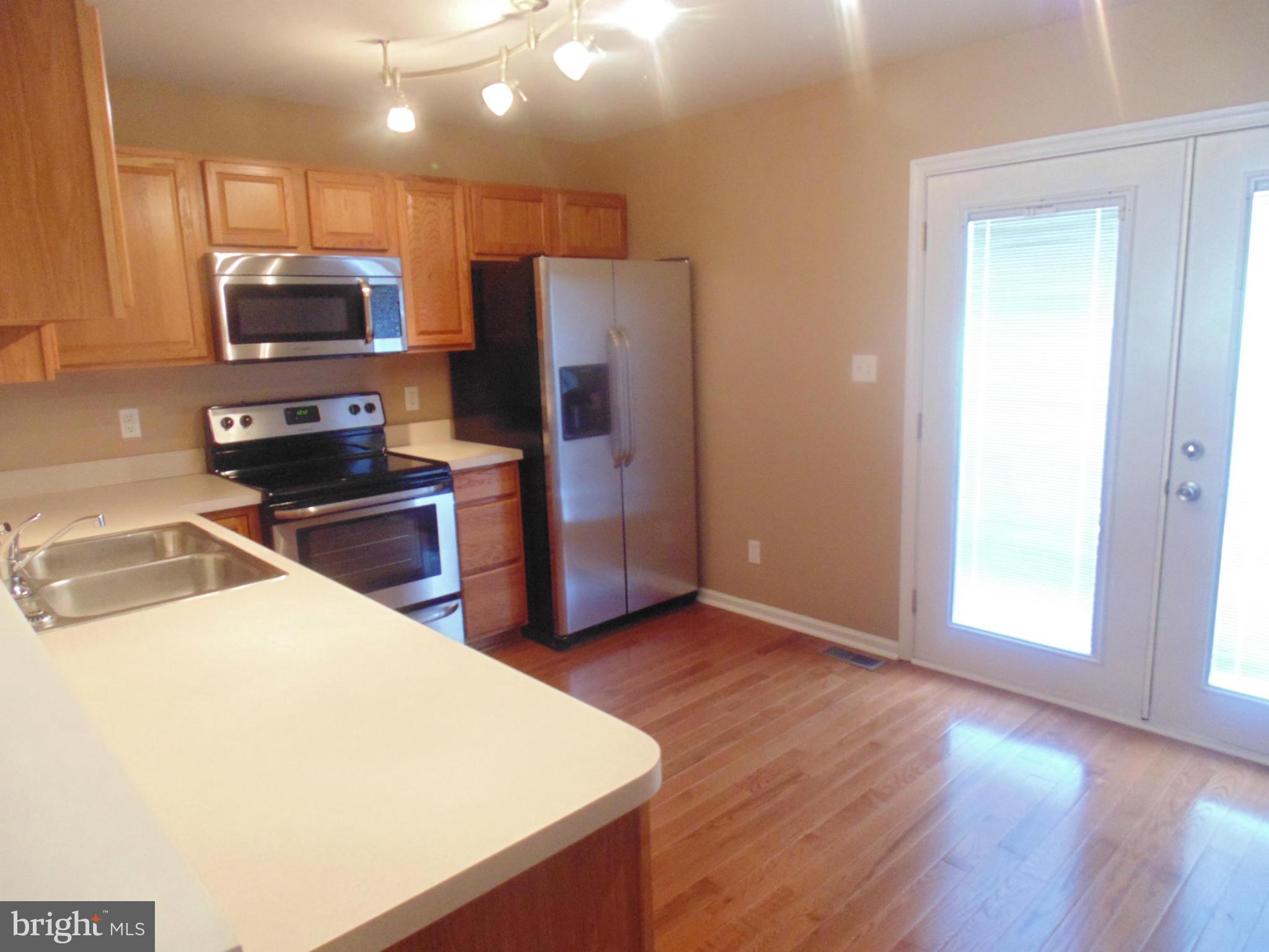 MILLS FARM - Residential Lease