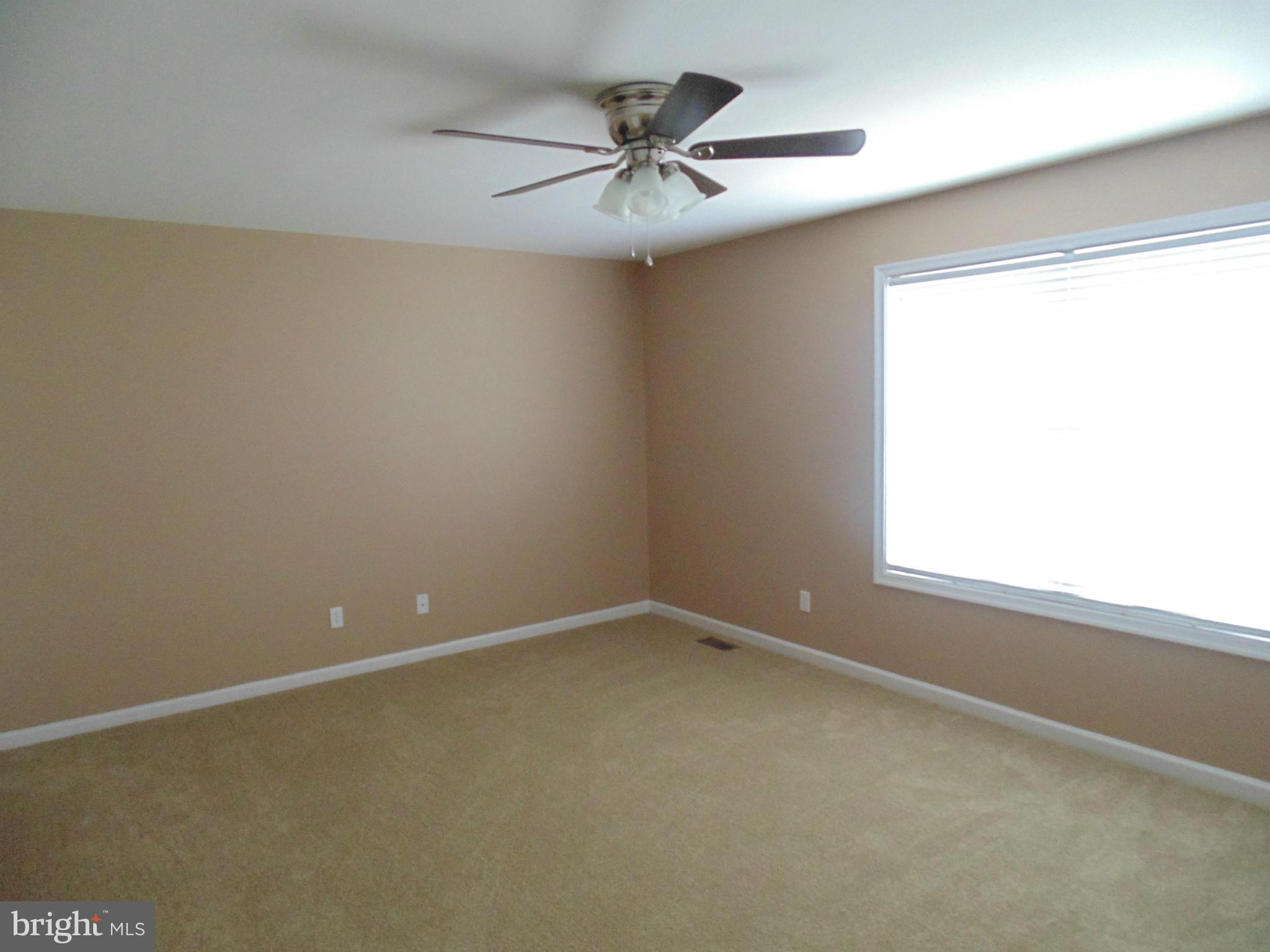 MILLS FARM - Residential Lease