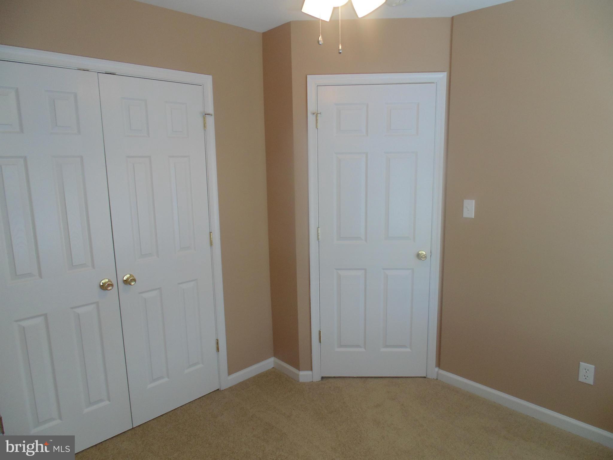 MILLS FARM - Residential Lease