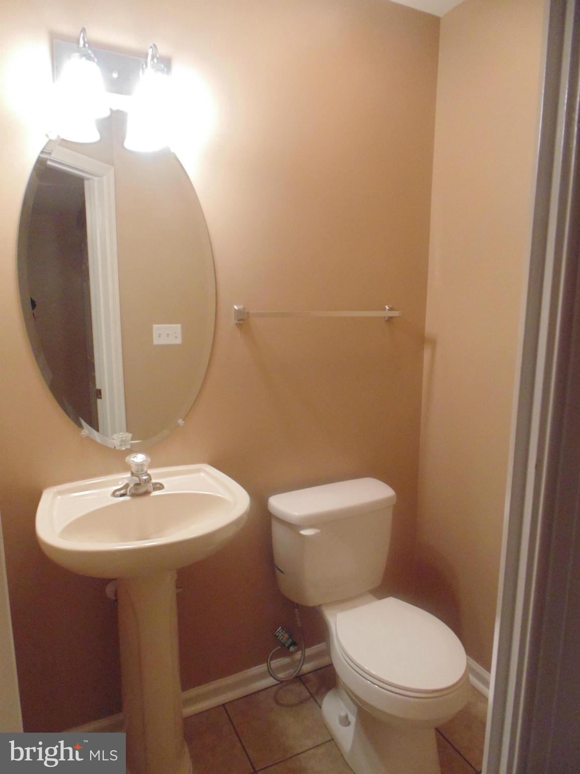 MILLS FARM - Residential Lease