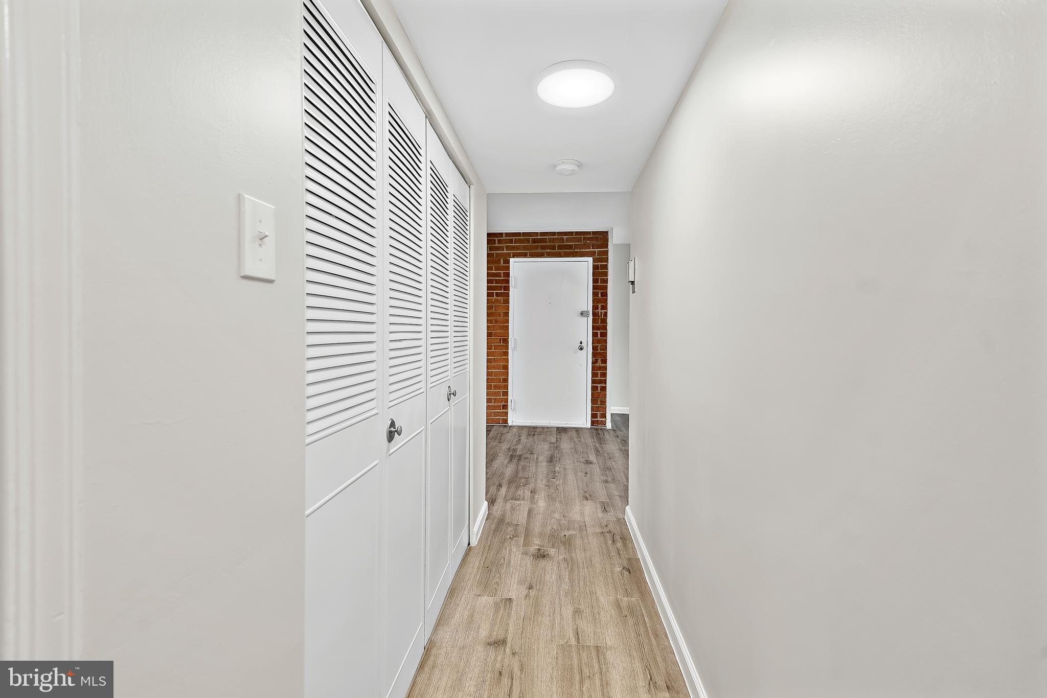 POTOMAC OAKS - Residential