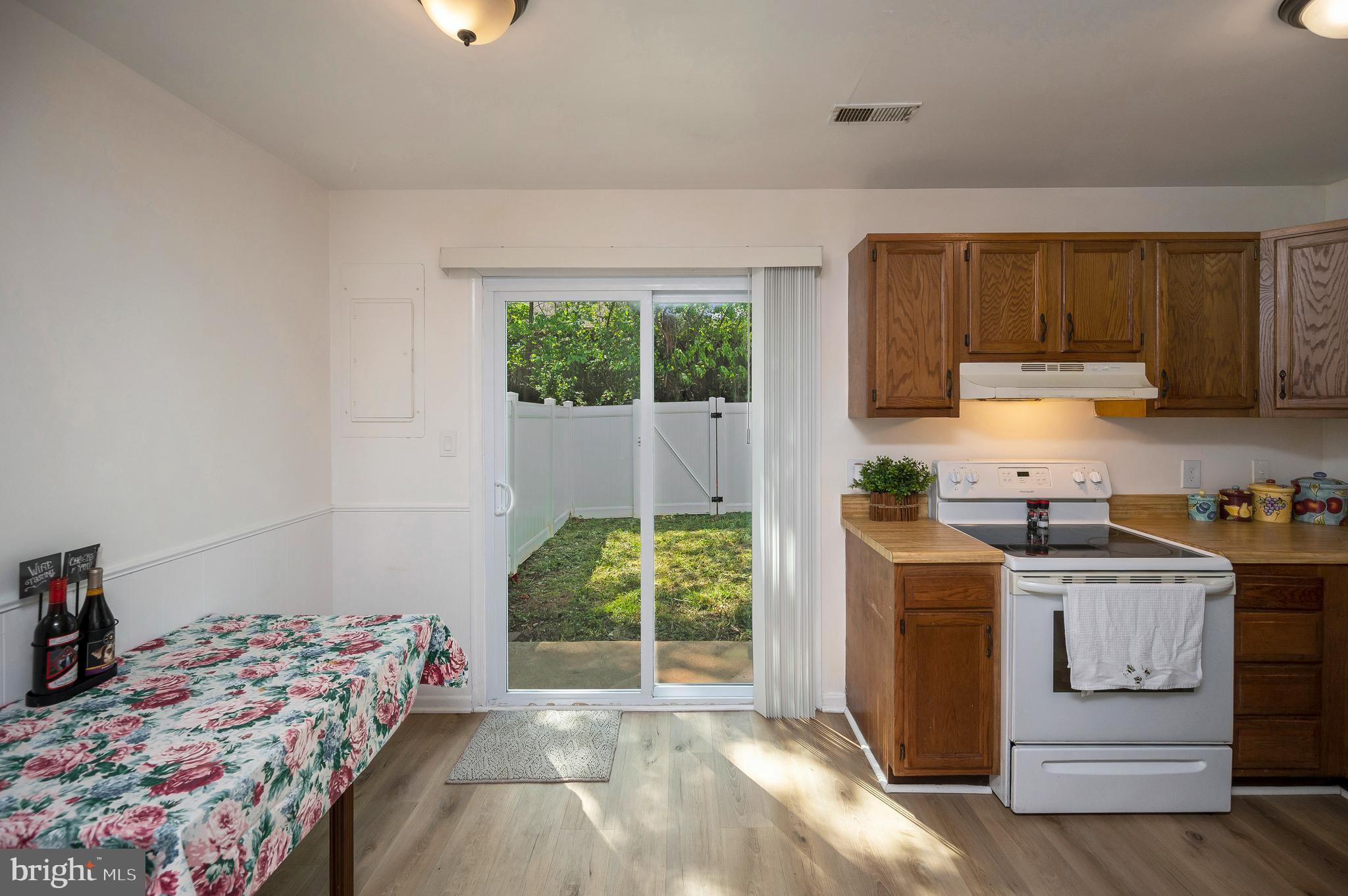 STAFFORD MEADOWS - Residential