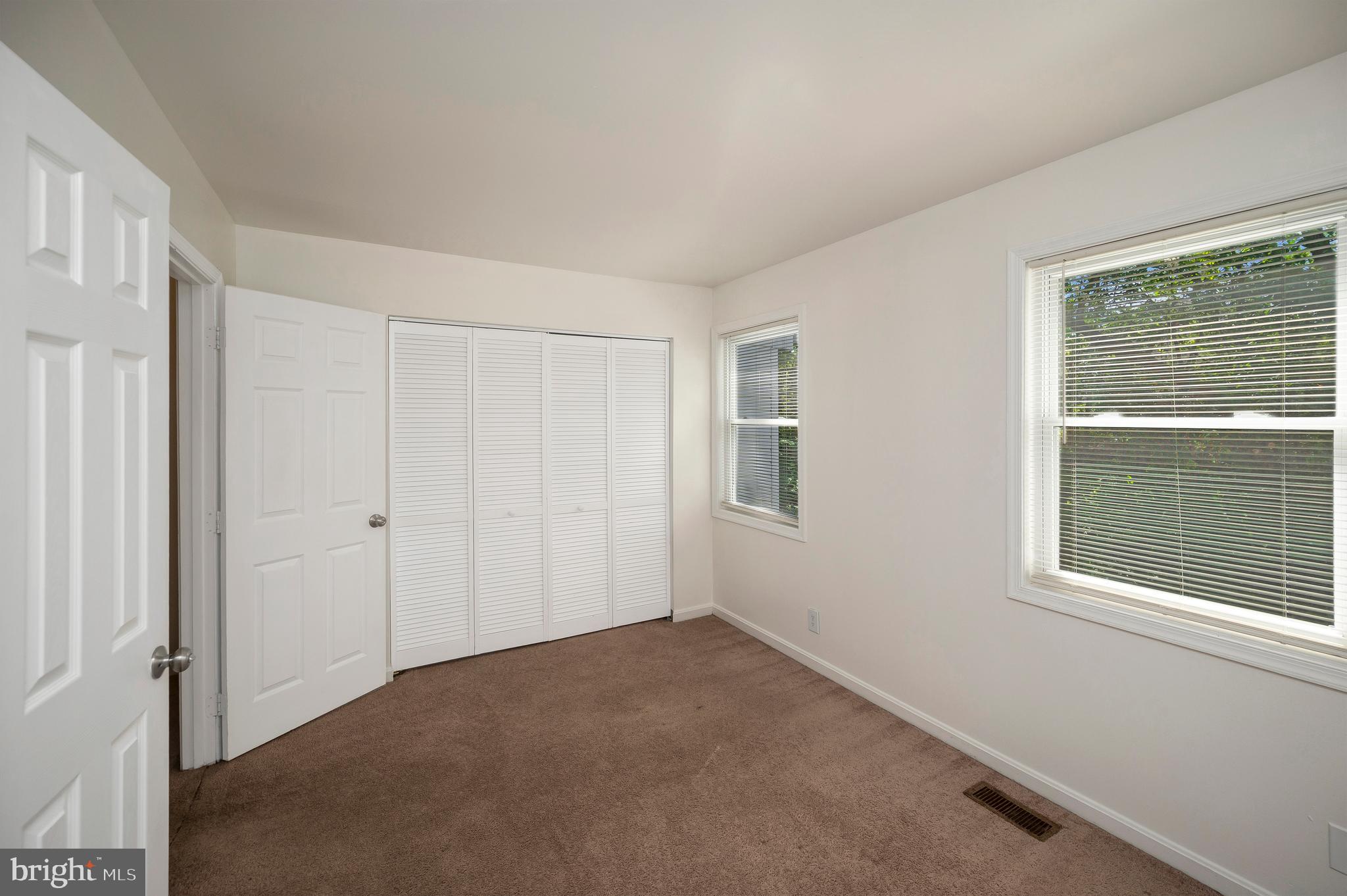 STAFFORD MEADOWS - Residential