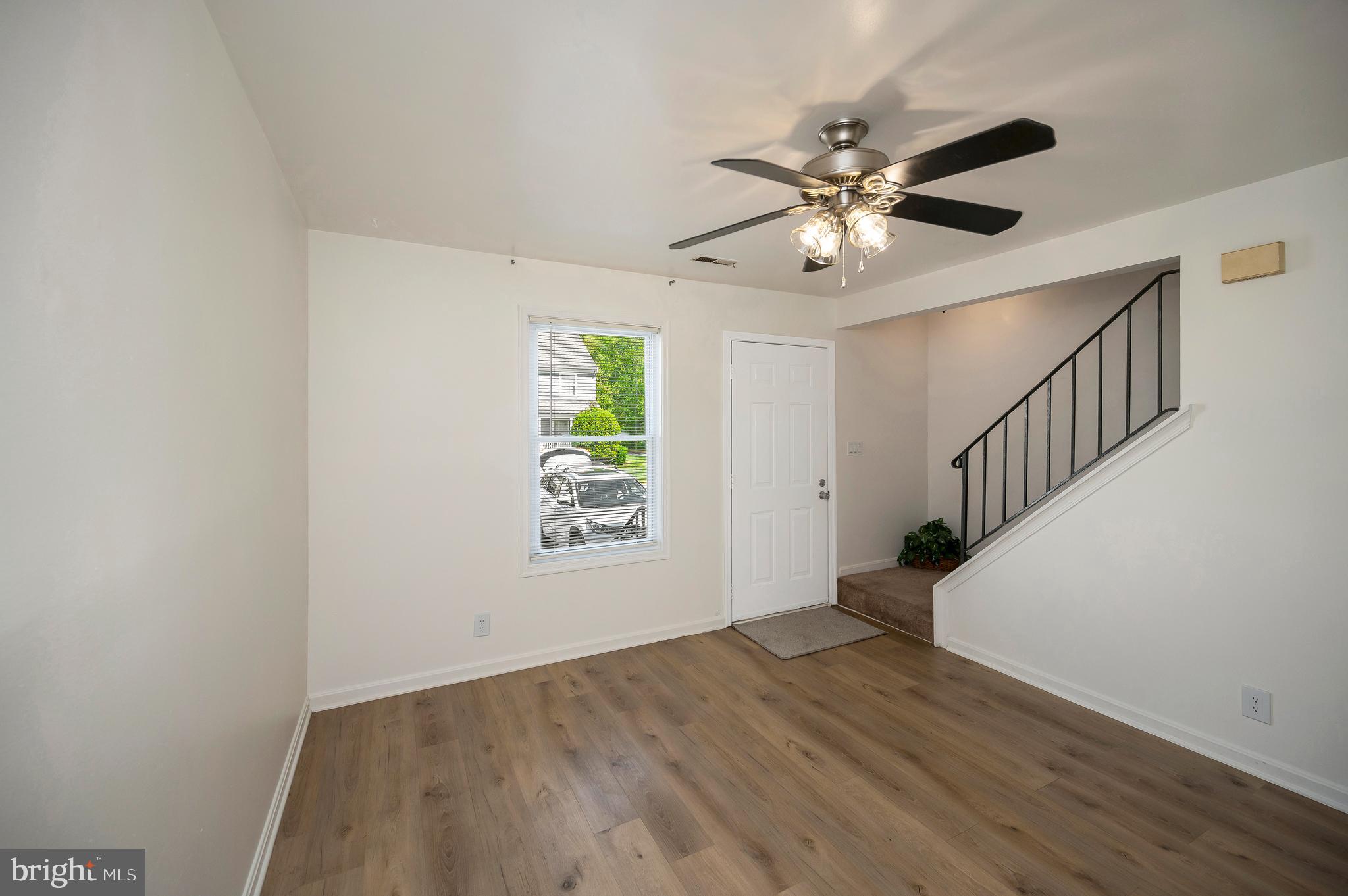 STAFFORD MEADOWS - Residential