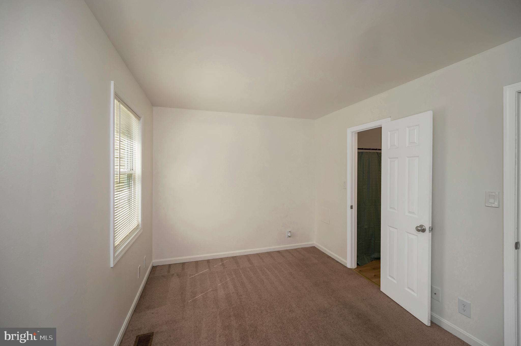 STAFFORD MEADOWS - Residential