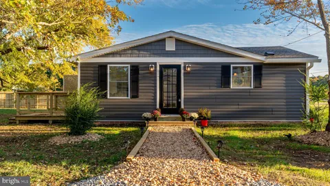 2008 Sunnybank Road, Reedville, VA MLS: VANV2001416