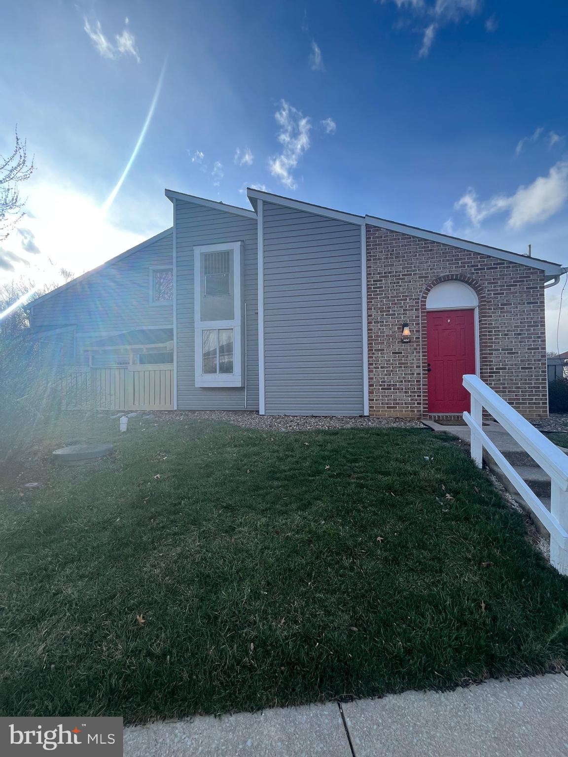 WOODLANDS NORTH - Residential Lease