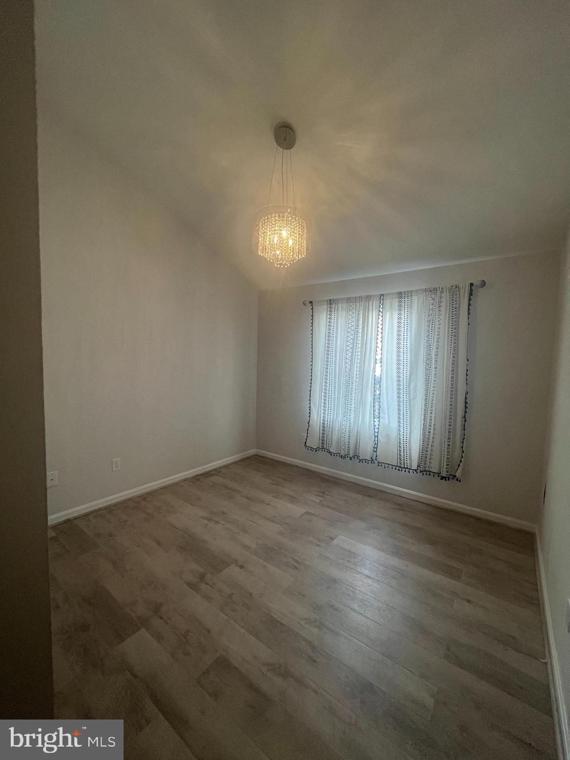 WOODLANDS NORTH - Residential Lease