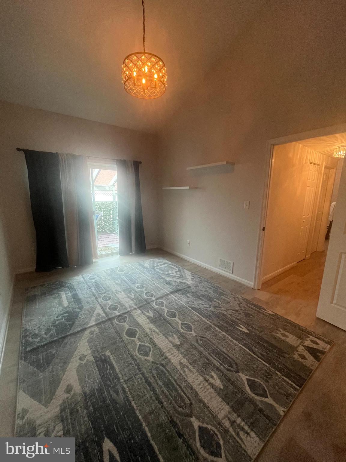 WOODLANDS NORTH - Residential Lease