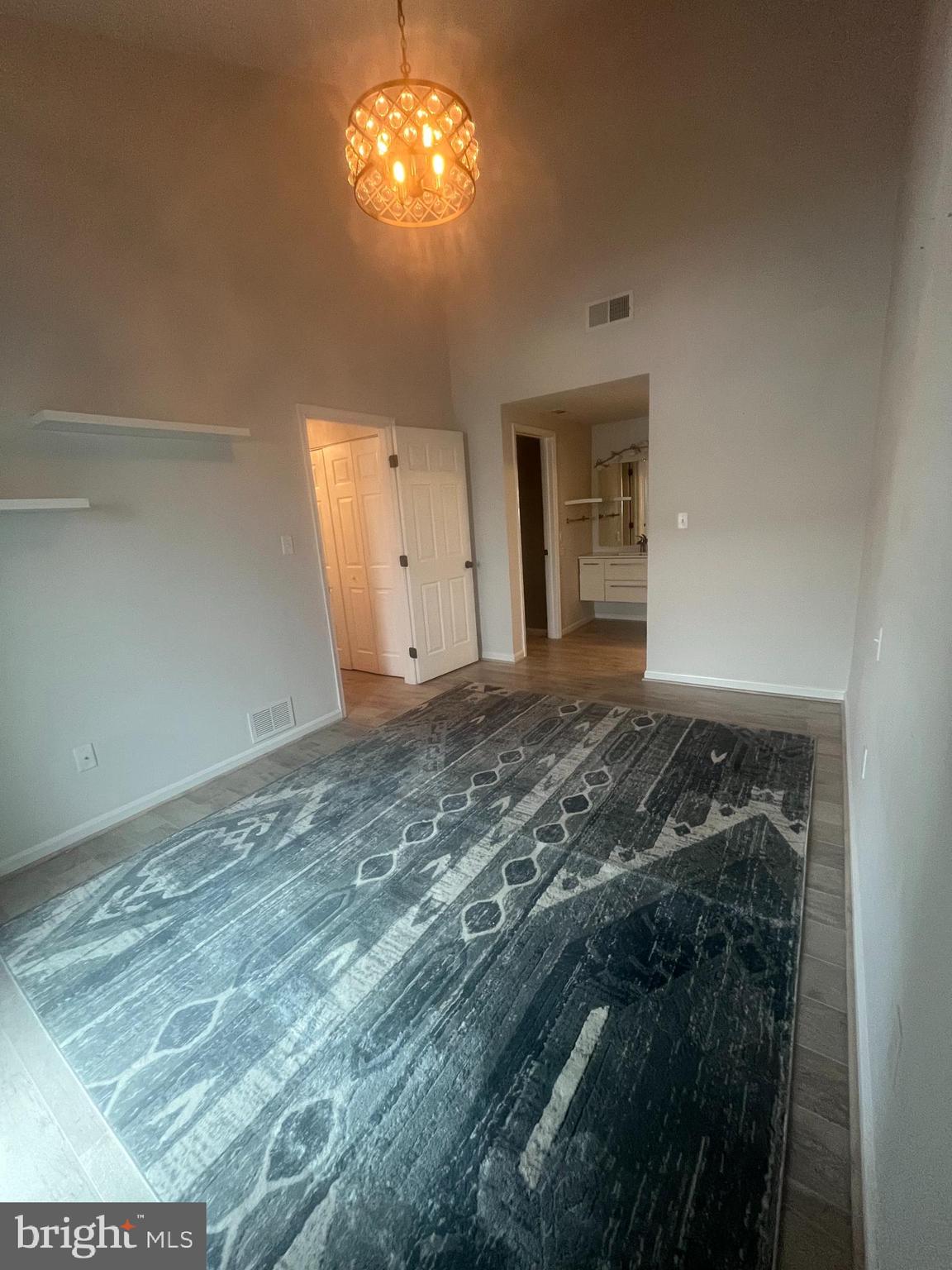 WOODLANDS NORTH - Residential Lease