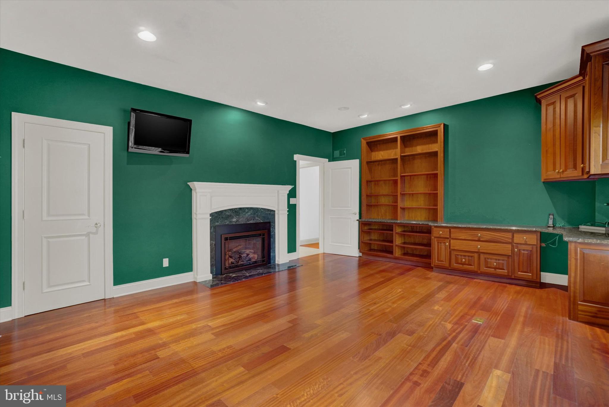 WYNDHAM HILLS - Residential