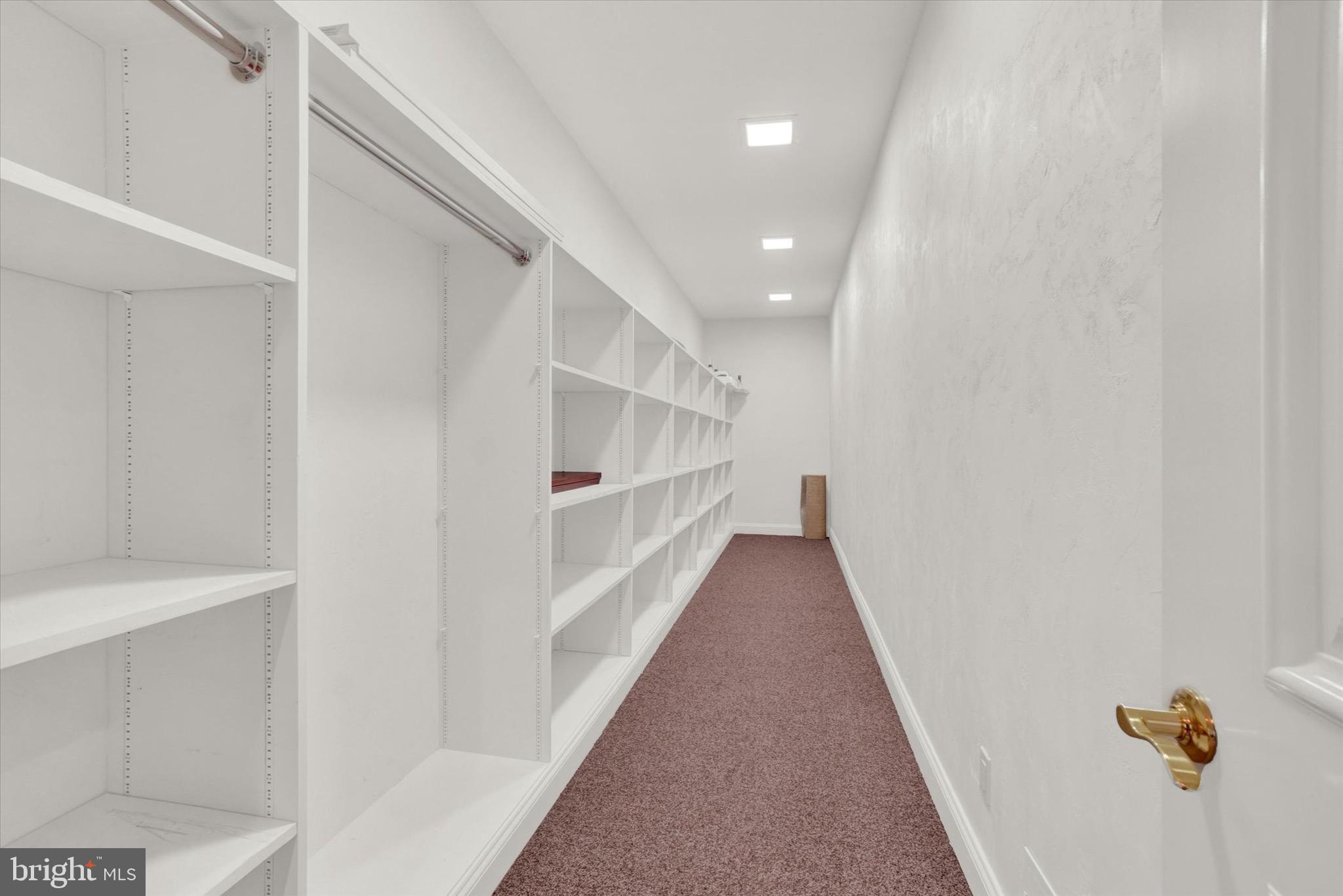 WYNDHAM HILLS - Residential