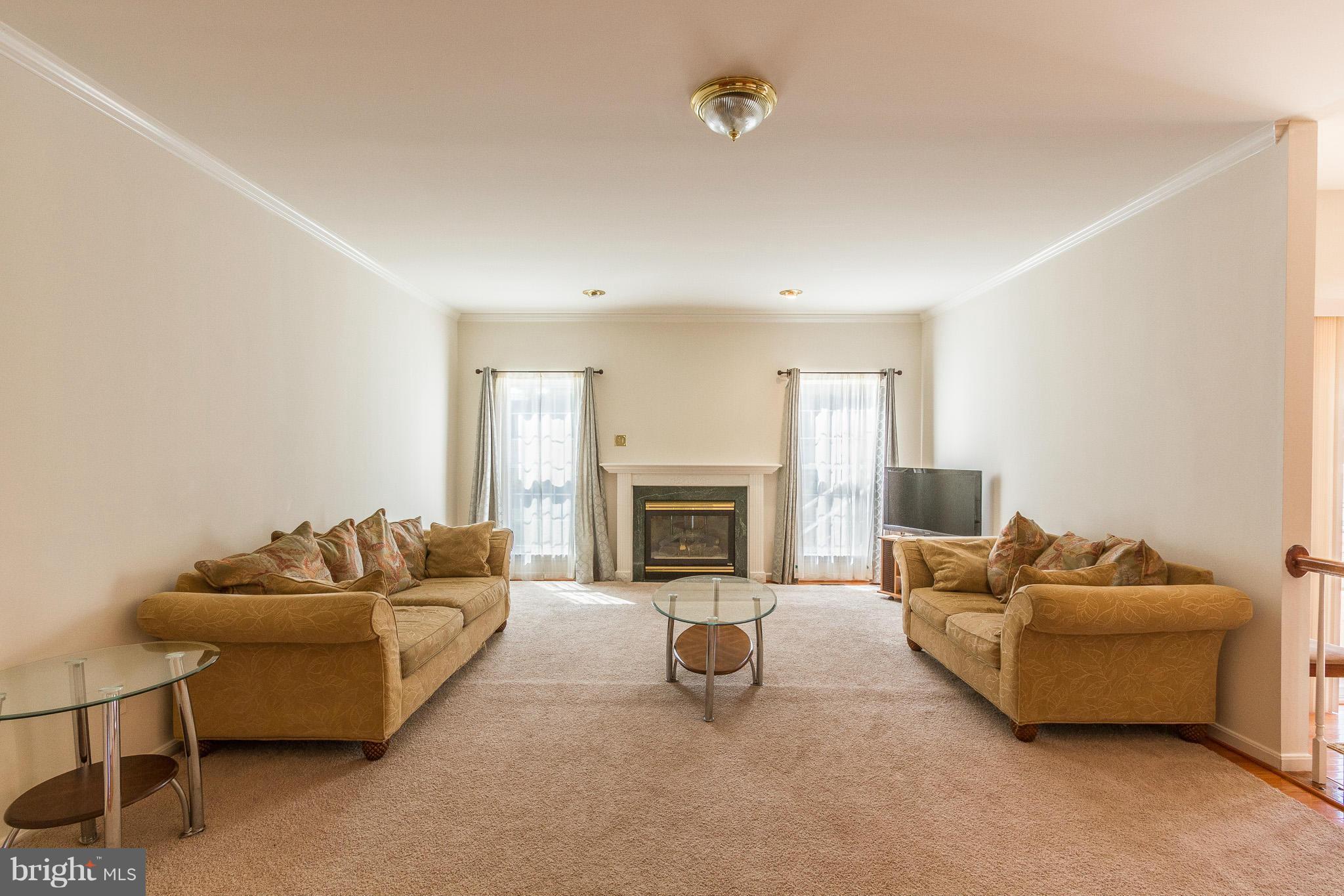 MADISON FARM - Residential