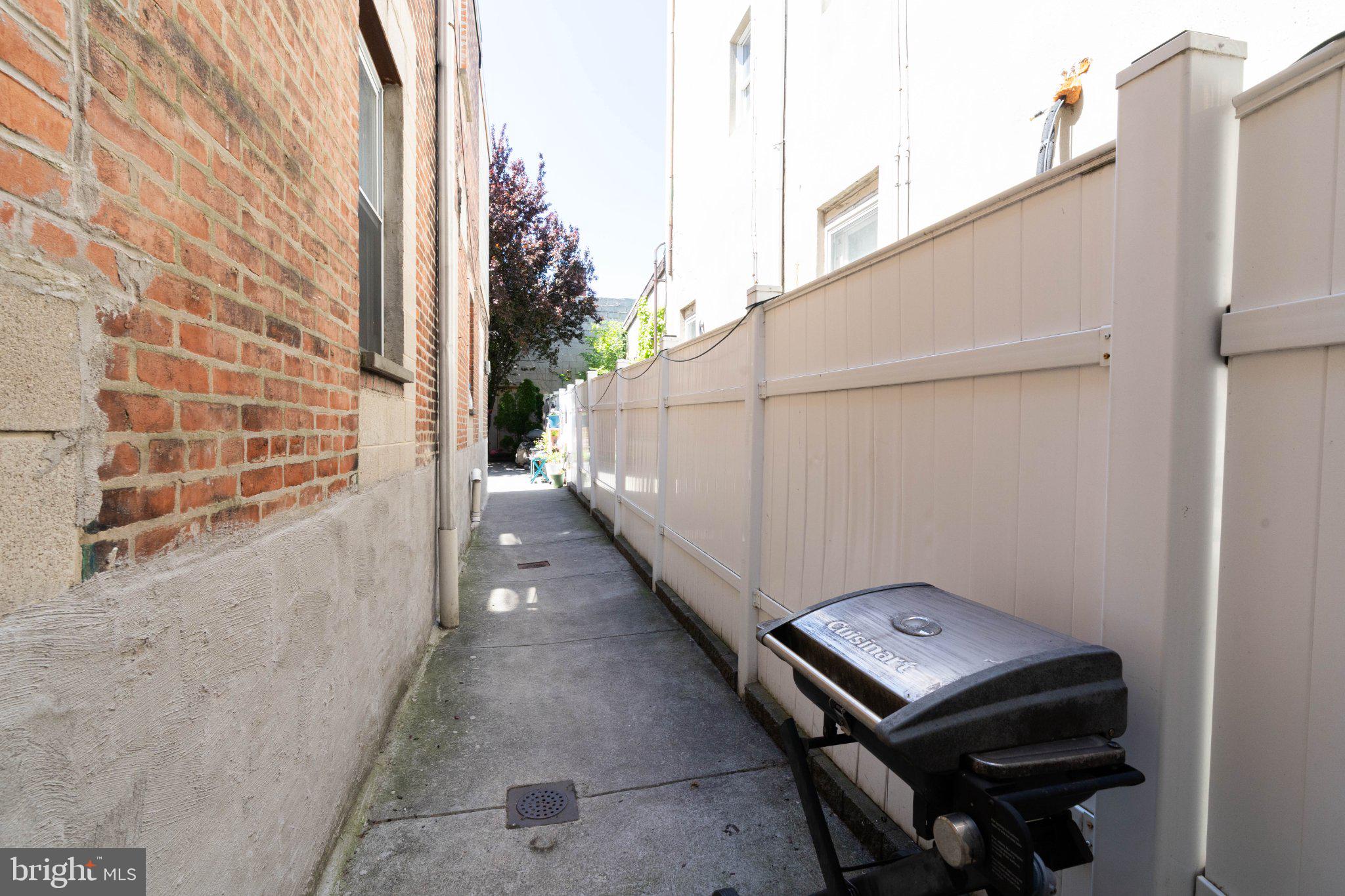 EAST PASSYUNK CROSSING - Residential