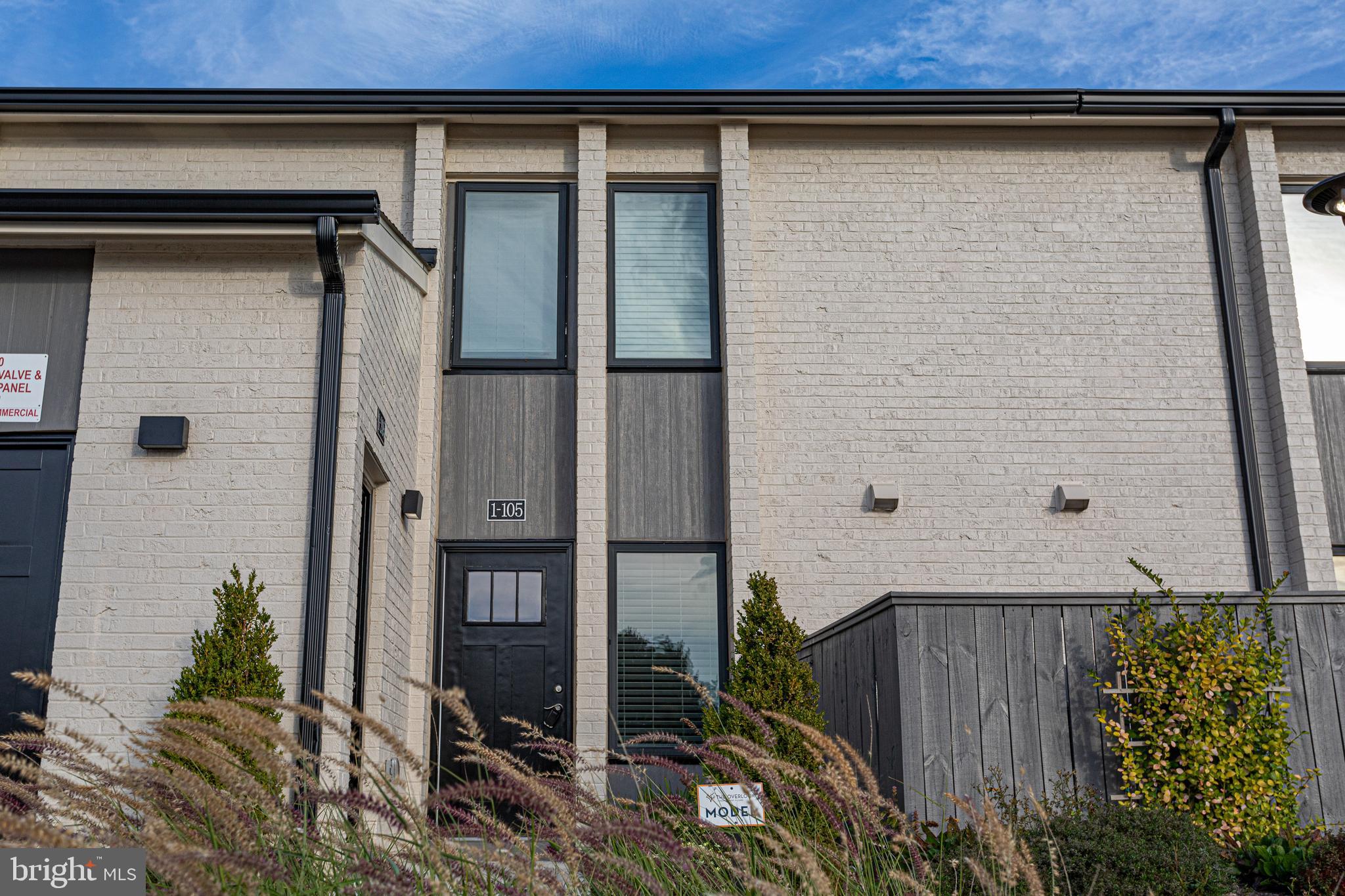 19520 VILLAGE WALK DRIVE 3-206