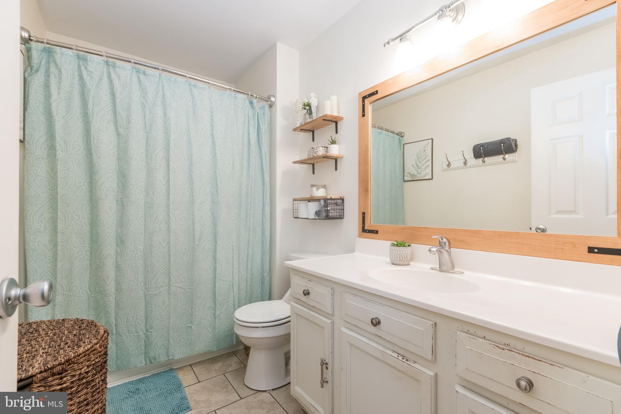 INWOOD EAST - Residential