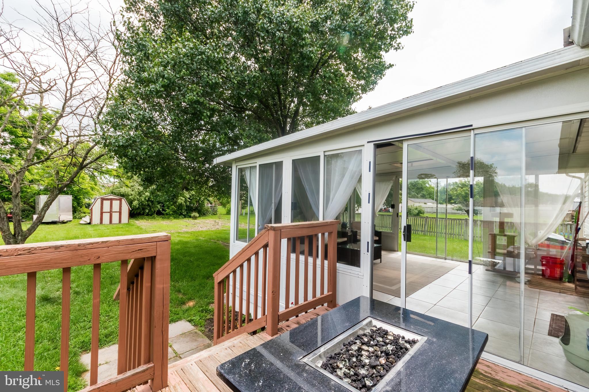 INWOOD EAST - Residential