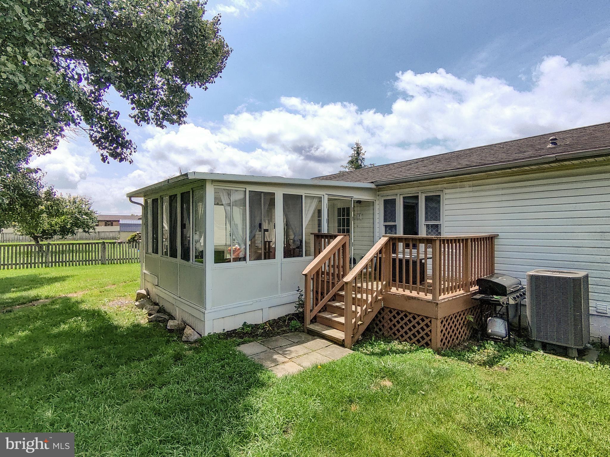 INWOOD EAST - Residential