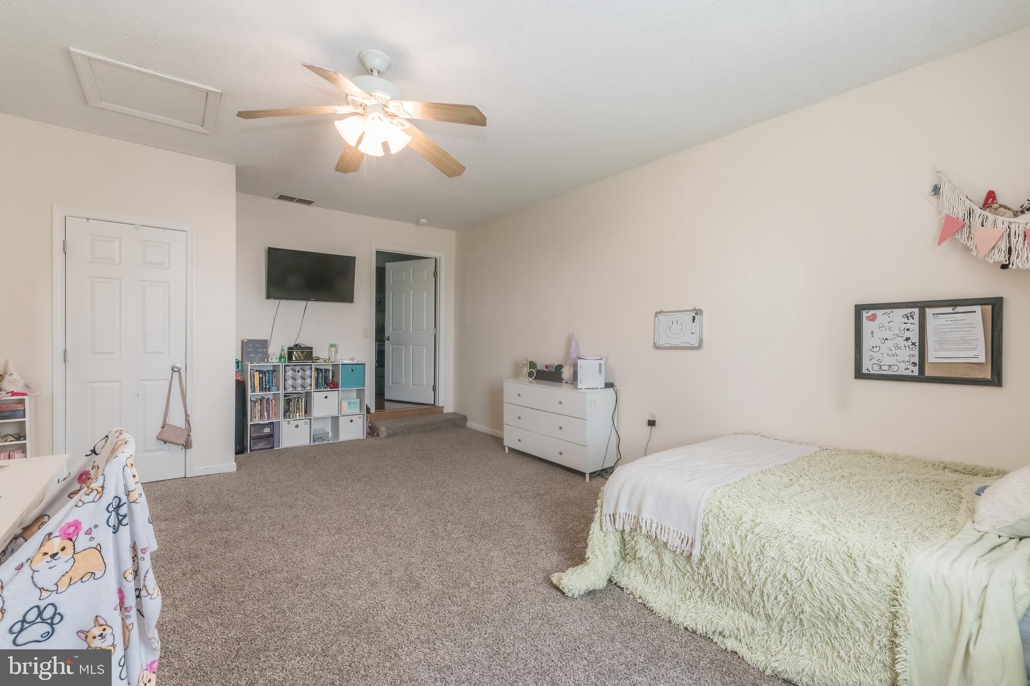 INWOOD EAST - Residential