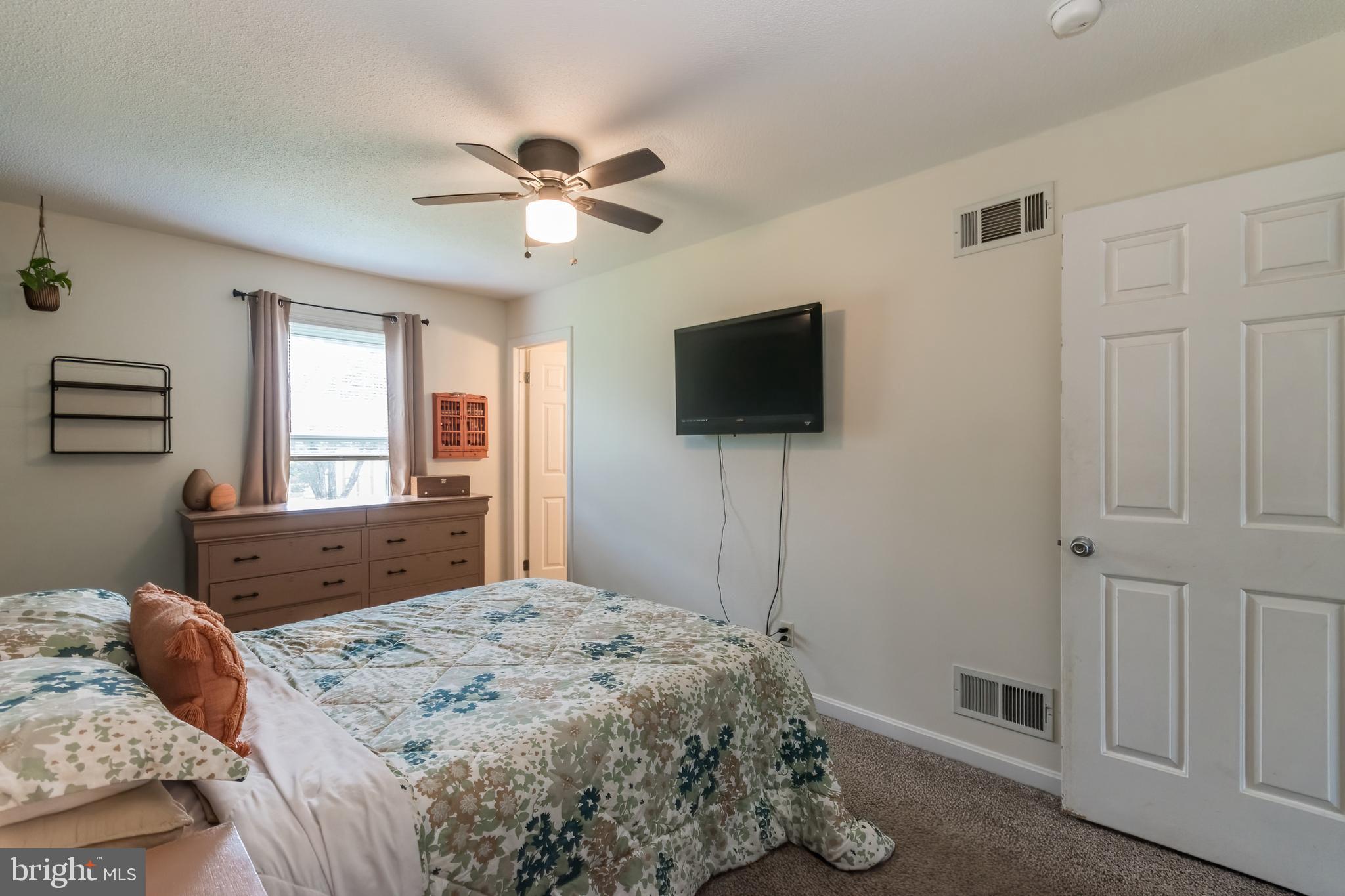 INWOOD EAST - Residential