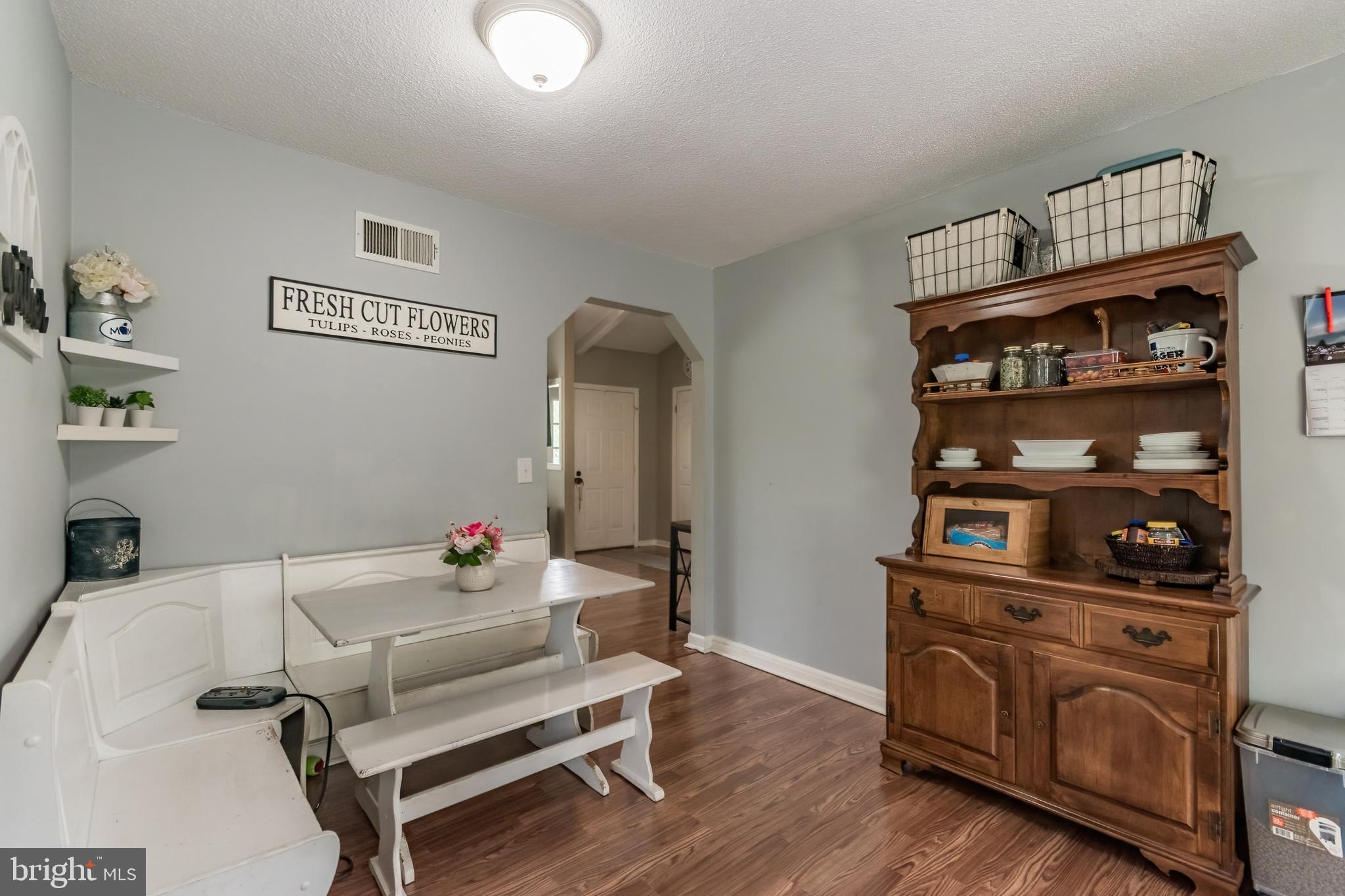 INWOOD EAST - Residential