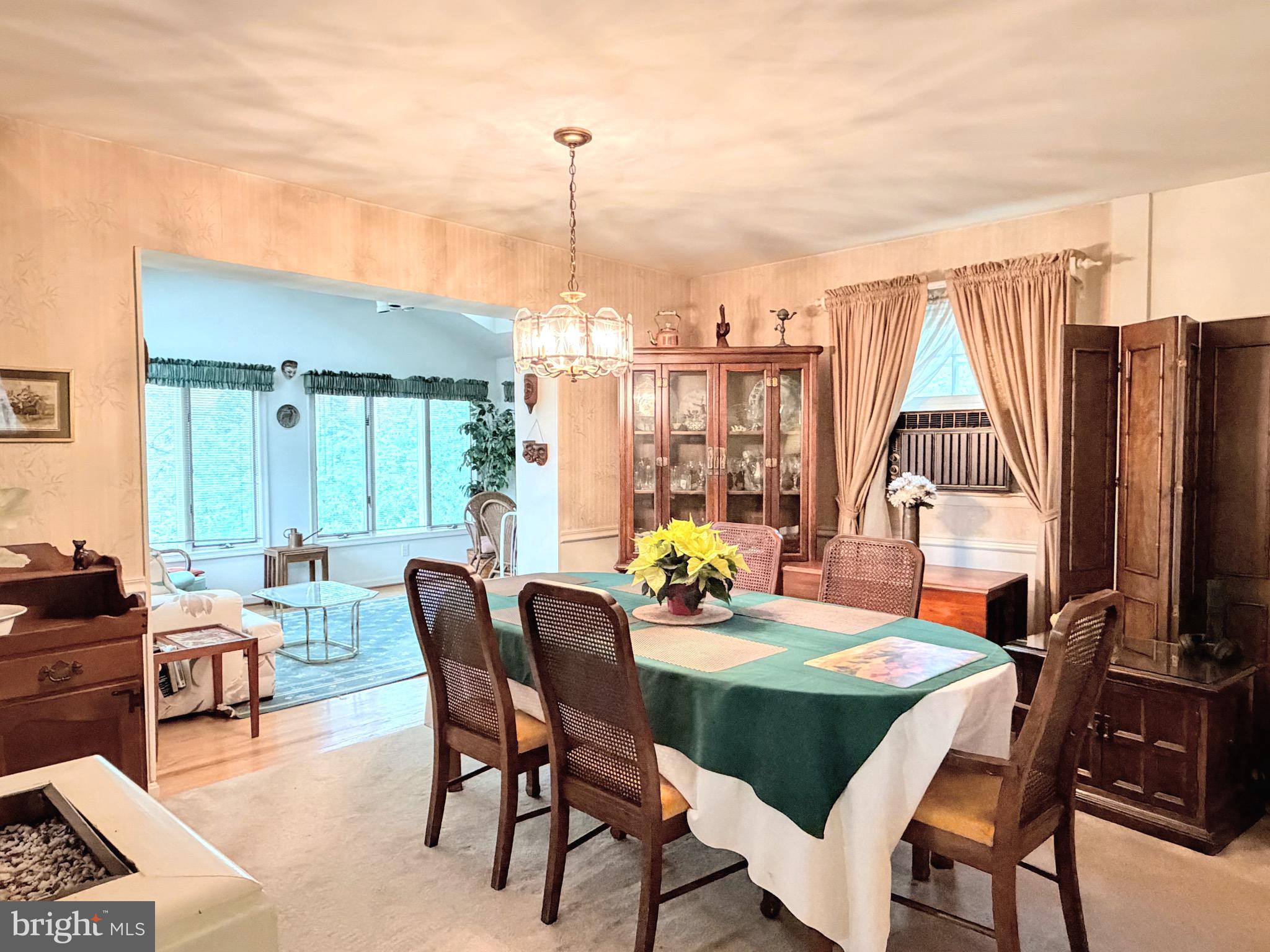 LITTLE VIENNA ESTATES - Residential