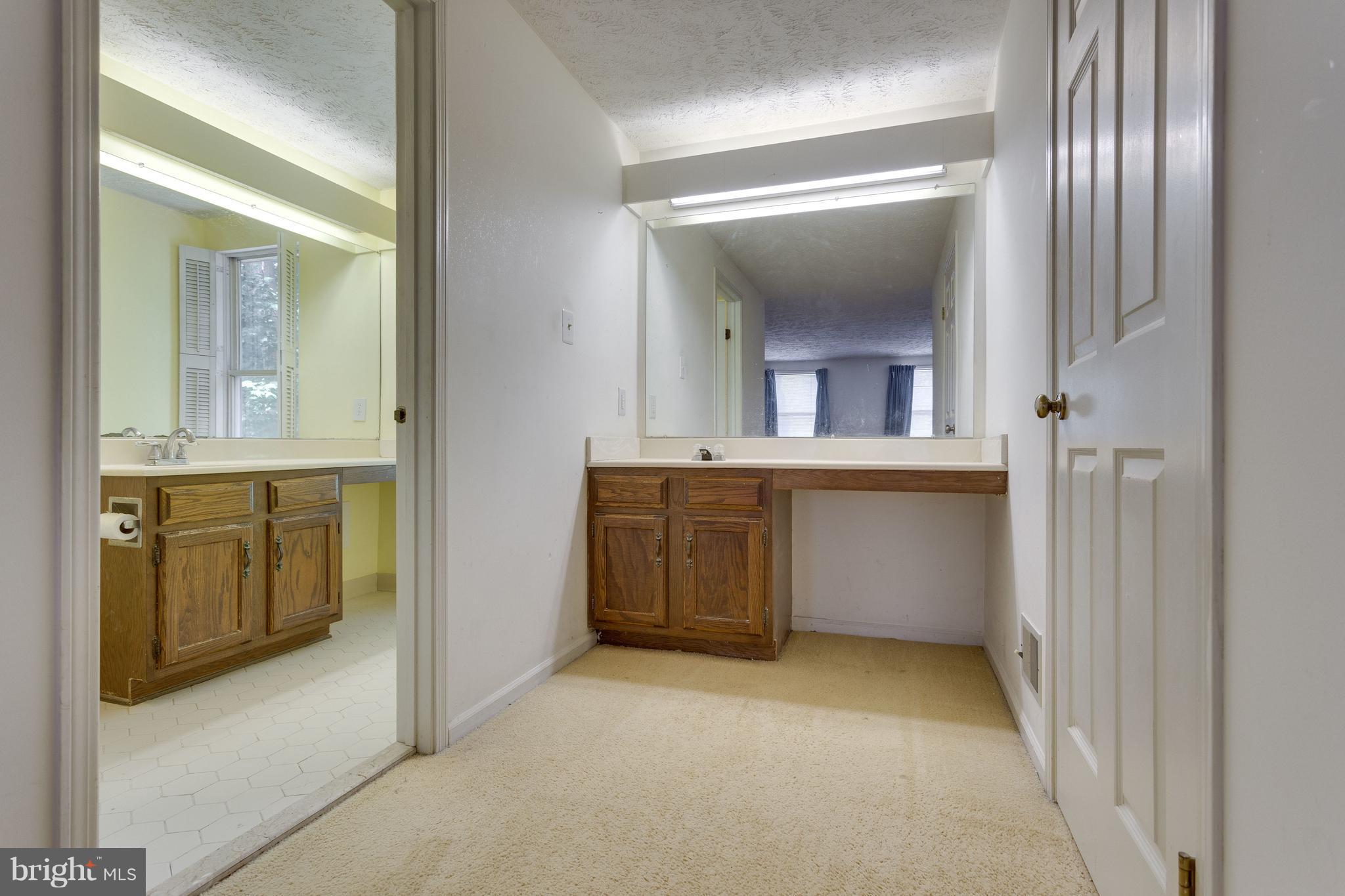 MONTCLAIR - Residential