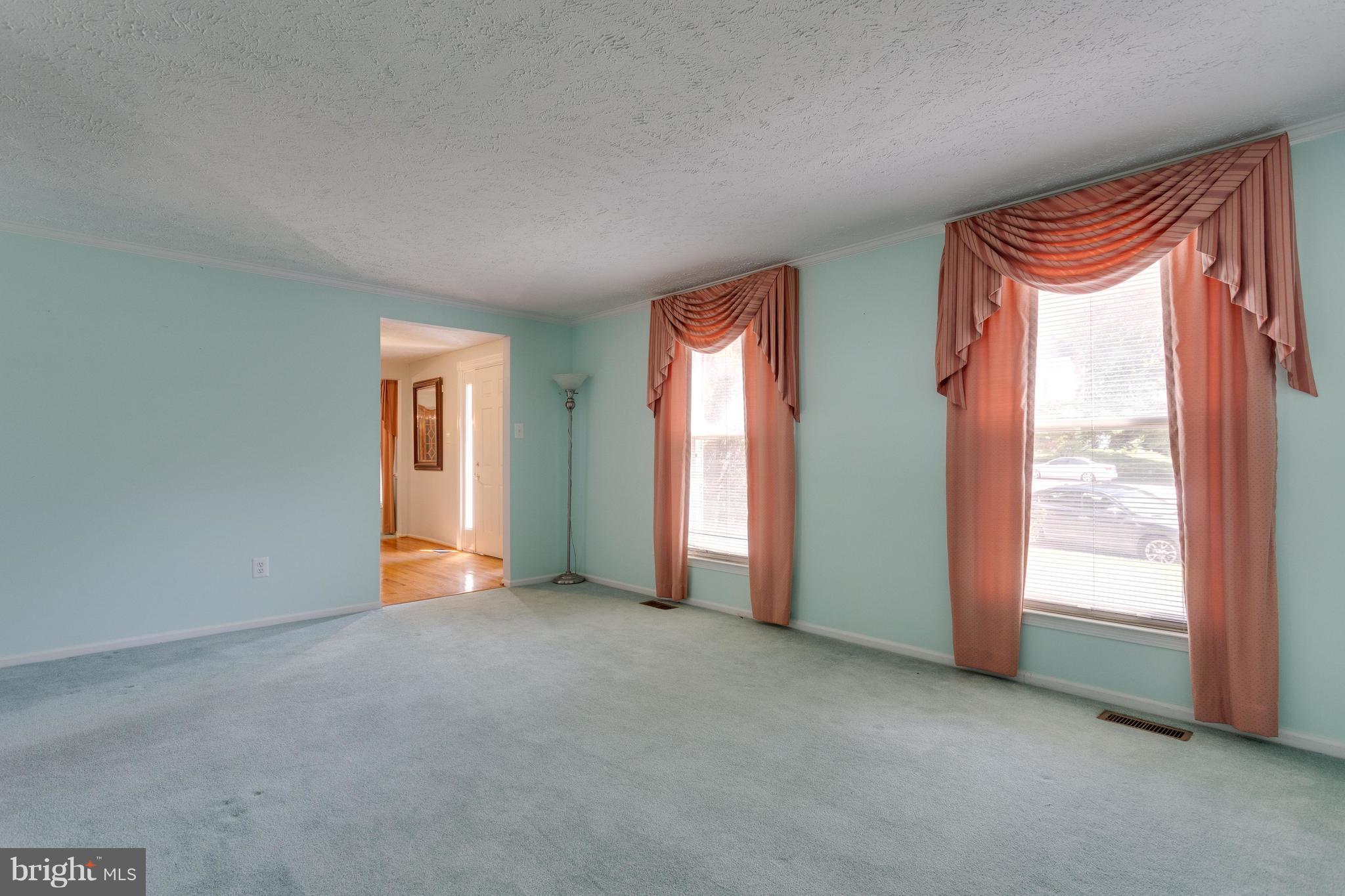 MONTCLAIR - Residential