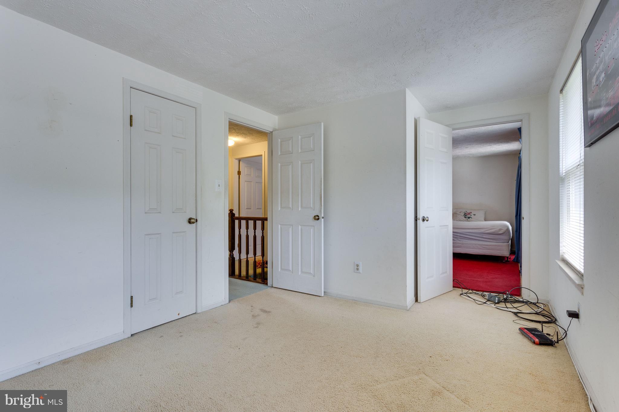 MONTCLAIR - Residential