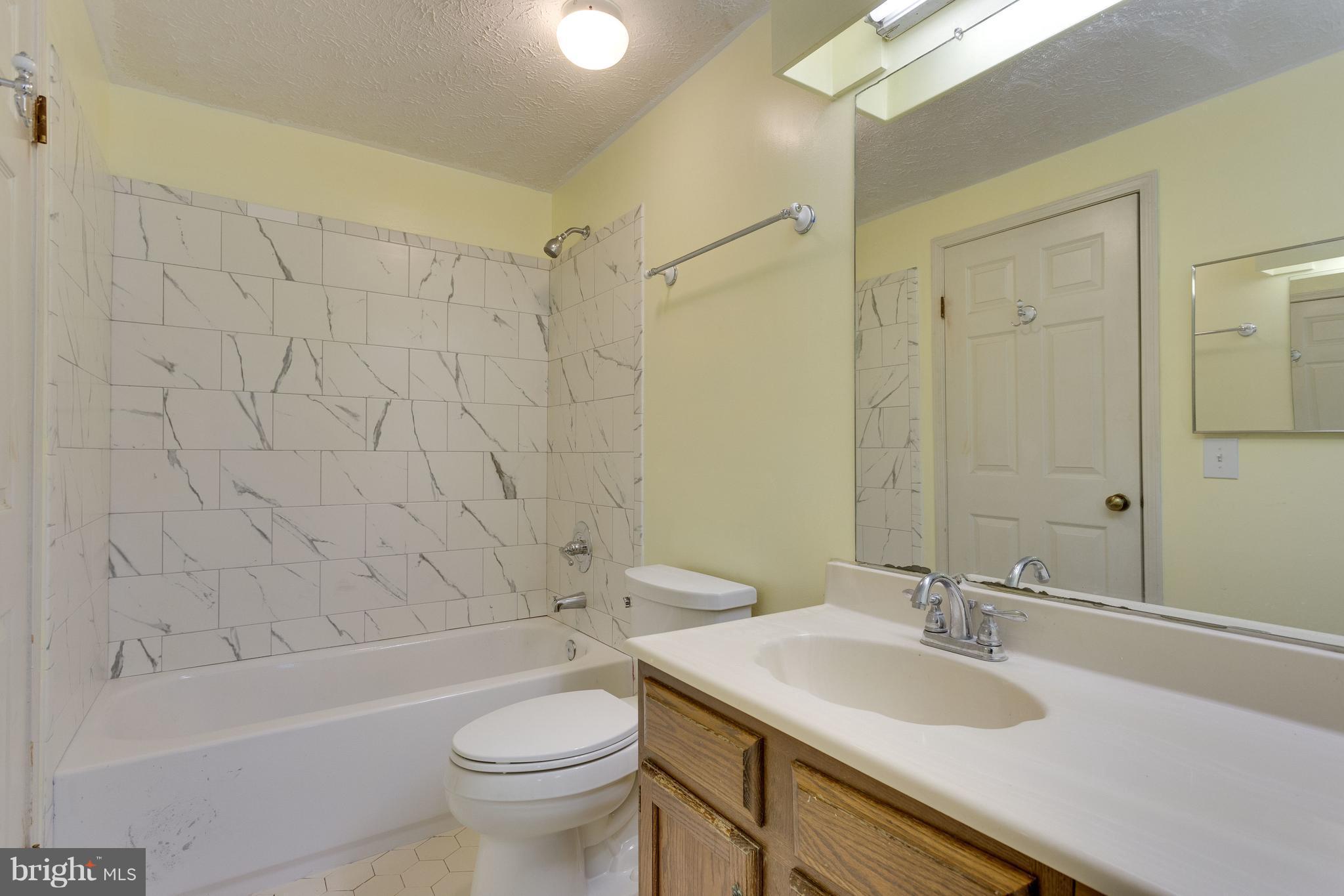 MONTCLAIR - Residential