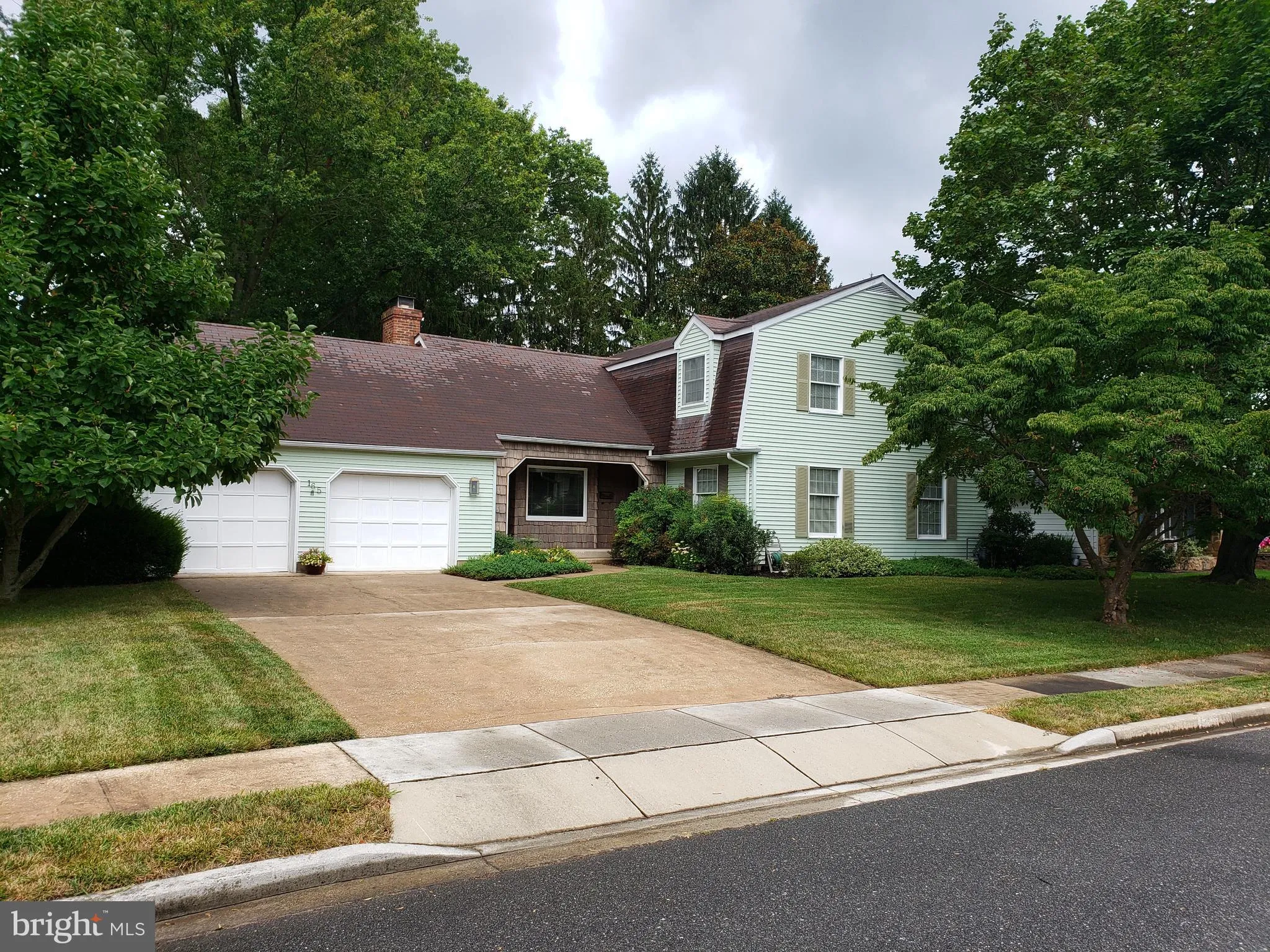165 Crescent Drive, Dover, DE 19904