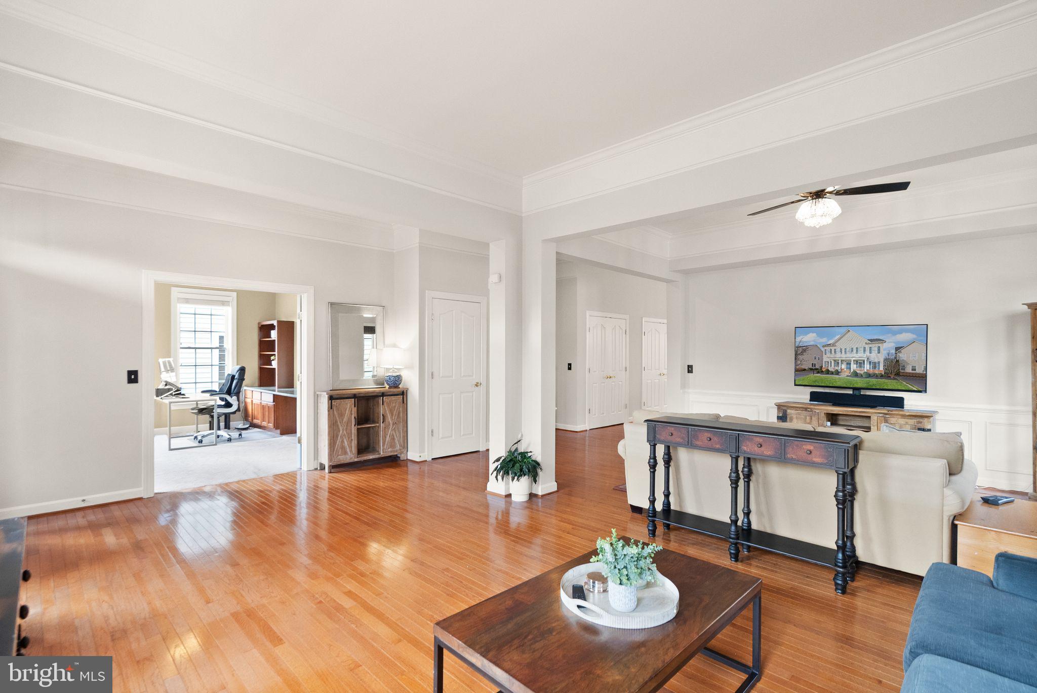 LANSDOWNE ON THE POTOMAC - Residential