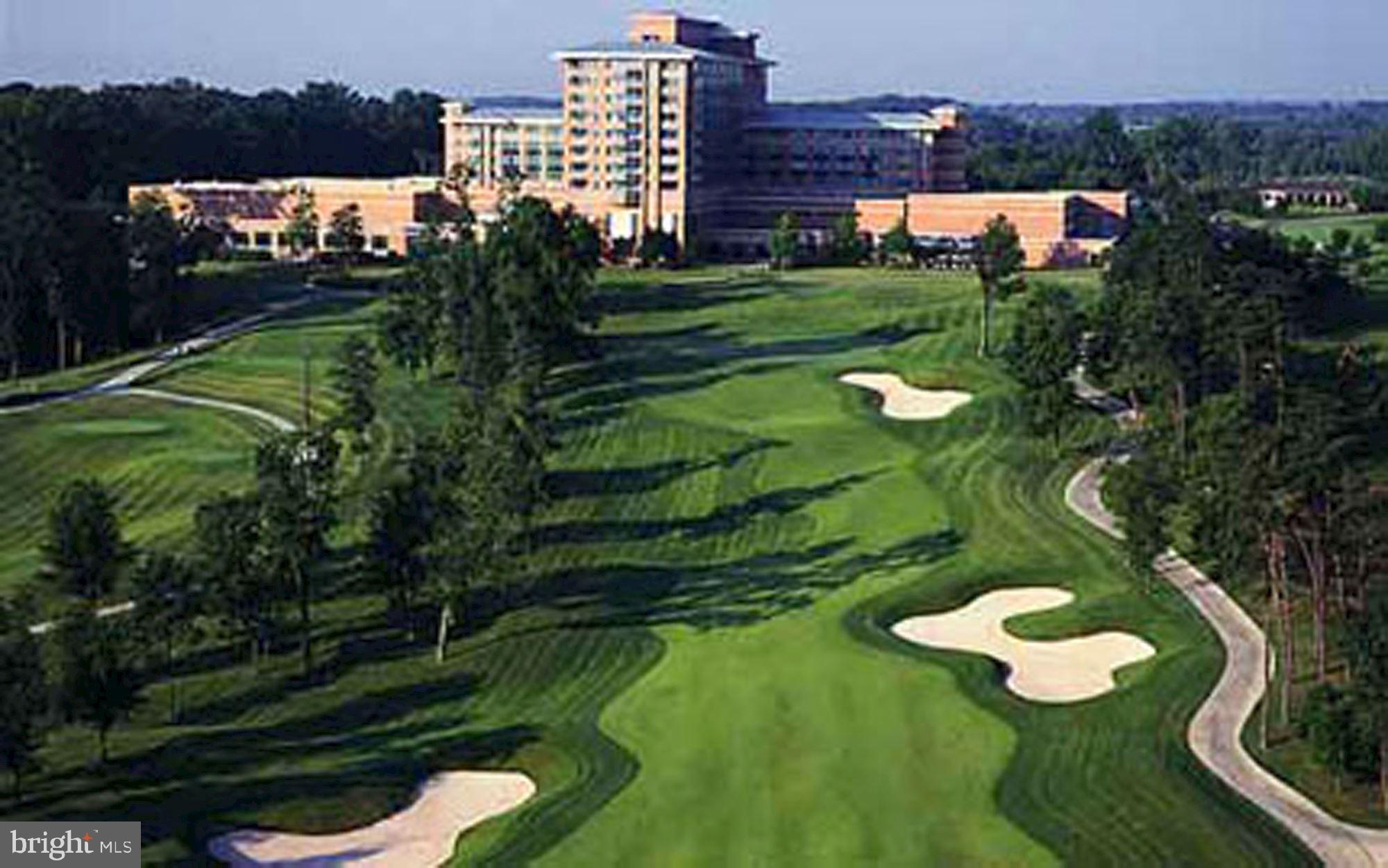 LANSDOWNE ON THE POTOMAC - Residential