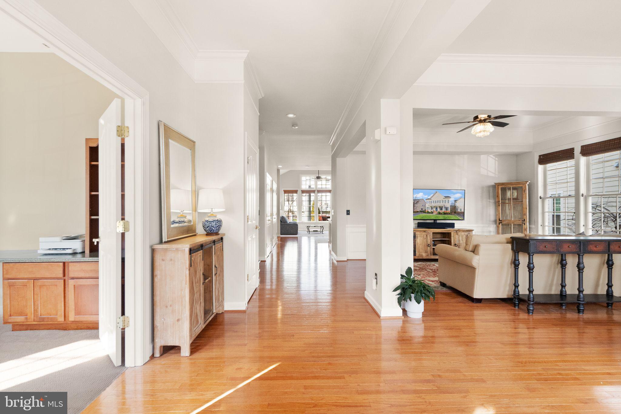 LANSDOWNE ON THE POTOMAC - Residential