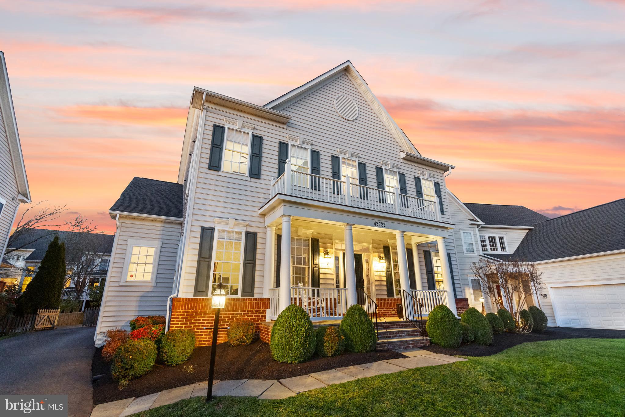 LANSDOWNE ON THE POTOMAC - Residential
