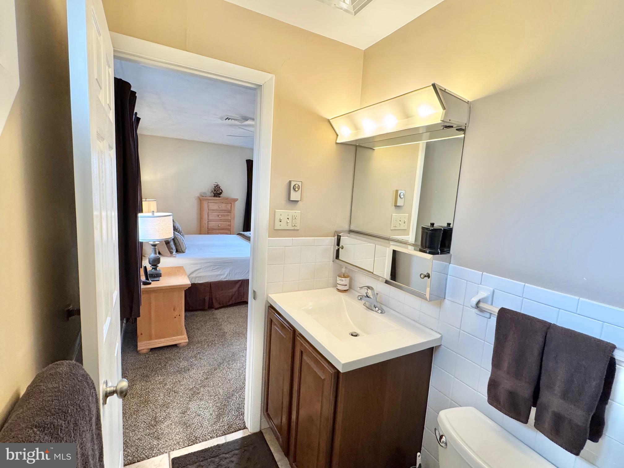 SHIREMAN MANOR - Residential