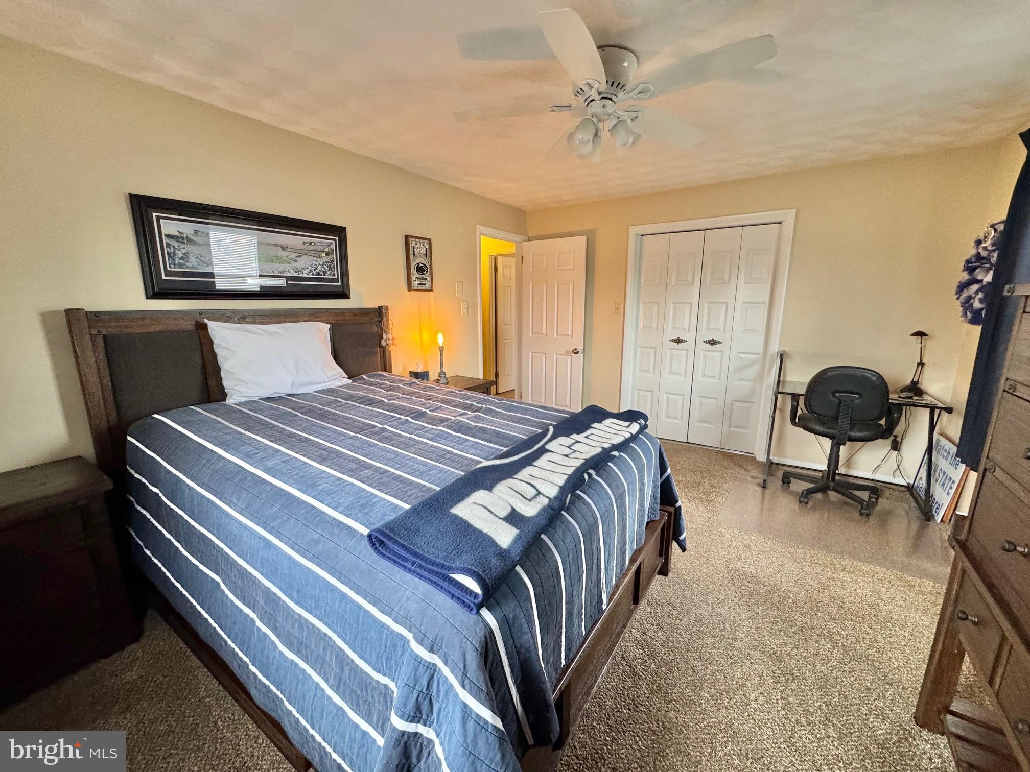 SHIREMAN MANOR - Residential