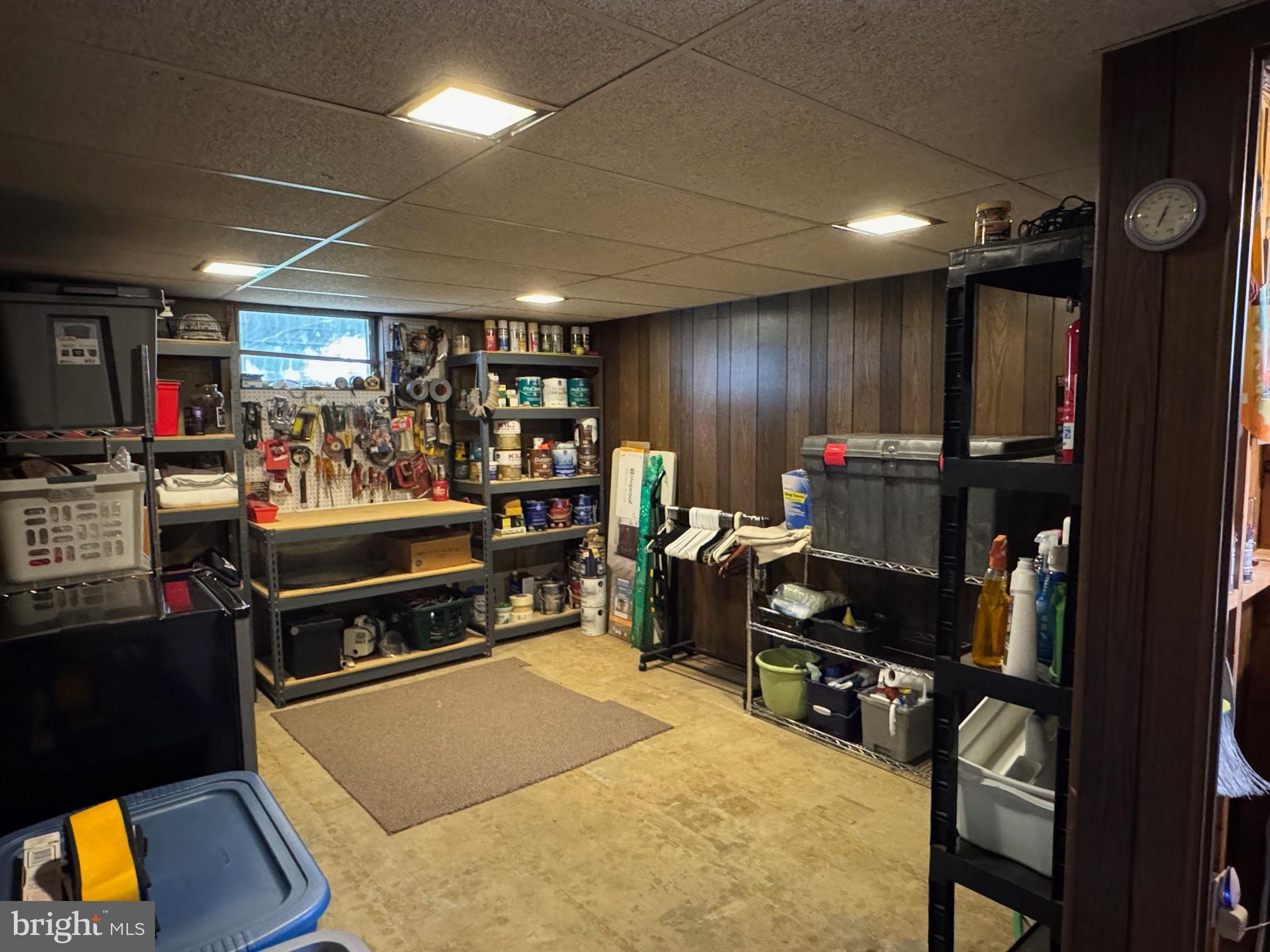 SHIREMAN MANOR - Residential